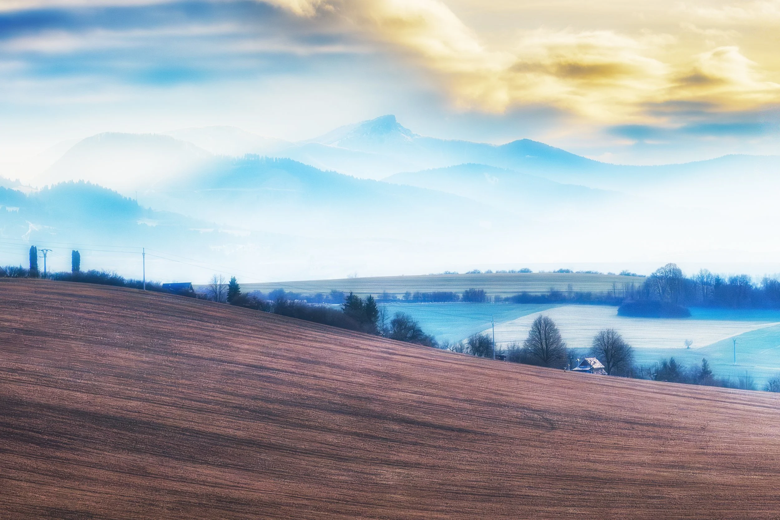 P112-KLAK SLOVAKIA-FineArt-Adj.jpg