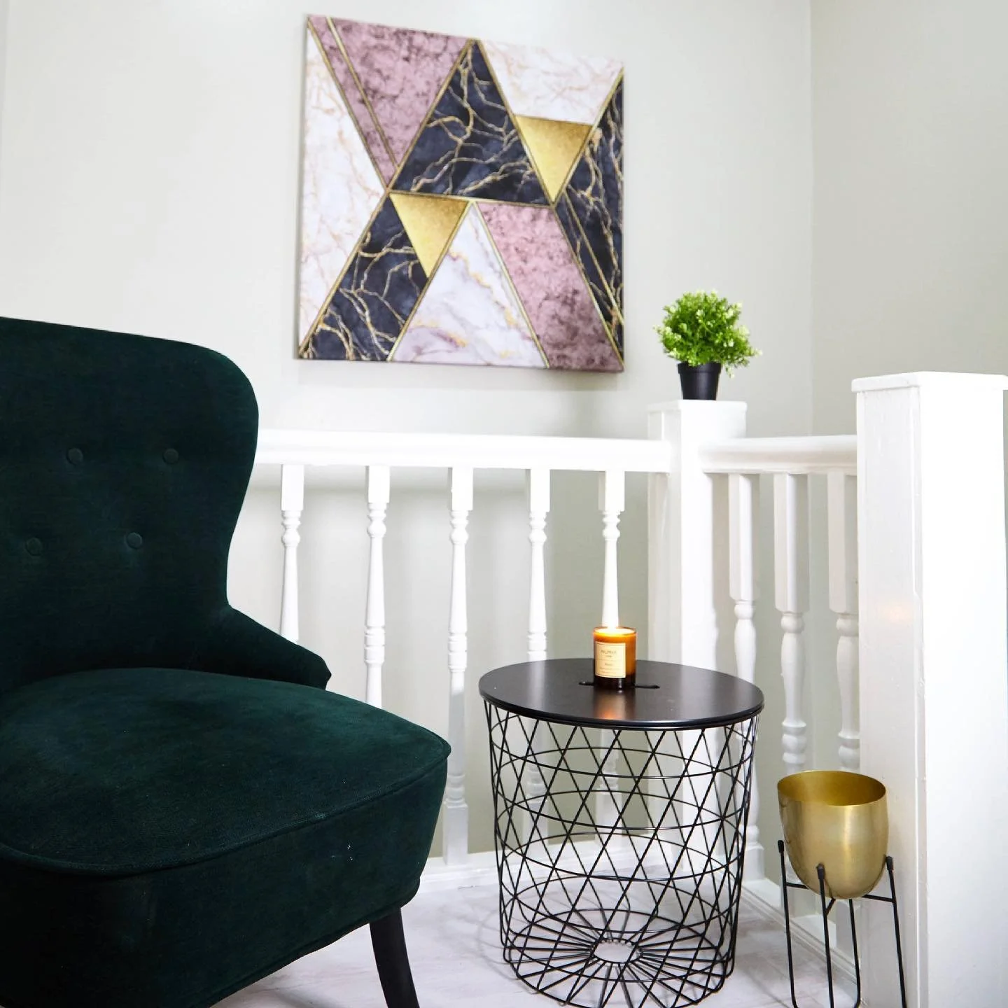 Where&rsquo;s your favourite candle space ? 

For us it&rsquo;s by the stairway. We love an open space for our candles to really spread and surprise you by its reach. 

 What&rsquo;s yours ? Bedroom? Stairway? Living area?