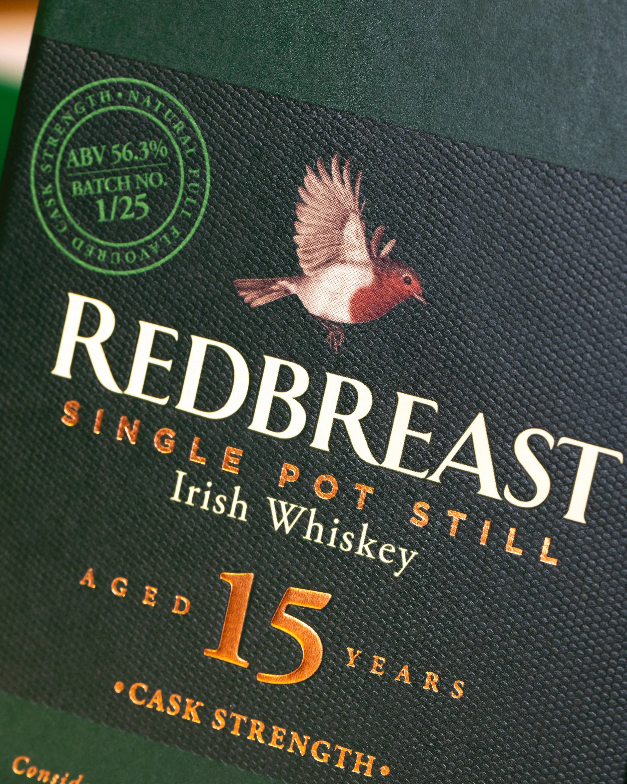 REDBREAST_15-YEAR-CASK-STRENGTH_PHOTOGRAPHY_4X5_@5ADHBH_11.jpg