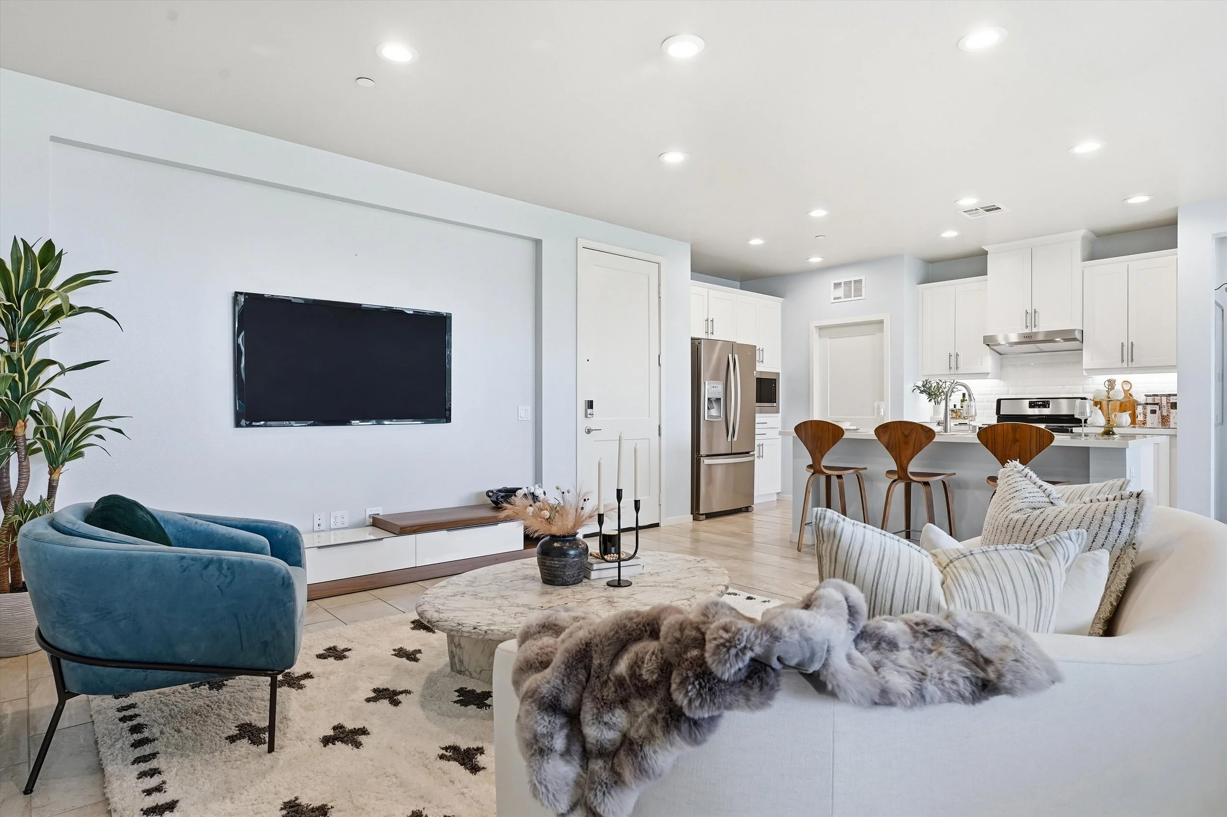 06-1184 Epic, Irvine, CA-6.jpg