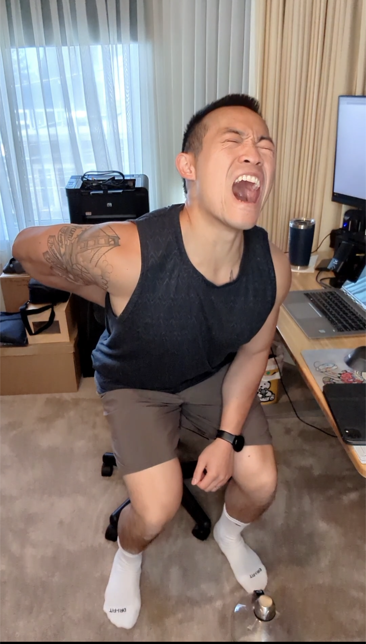 Escape the Desk pain: 5 Keys to Conquer Chronic Pain and Reclaim Your Health