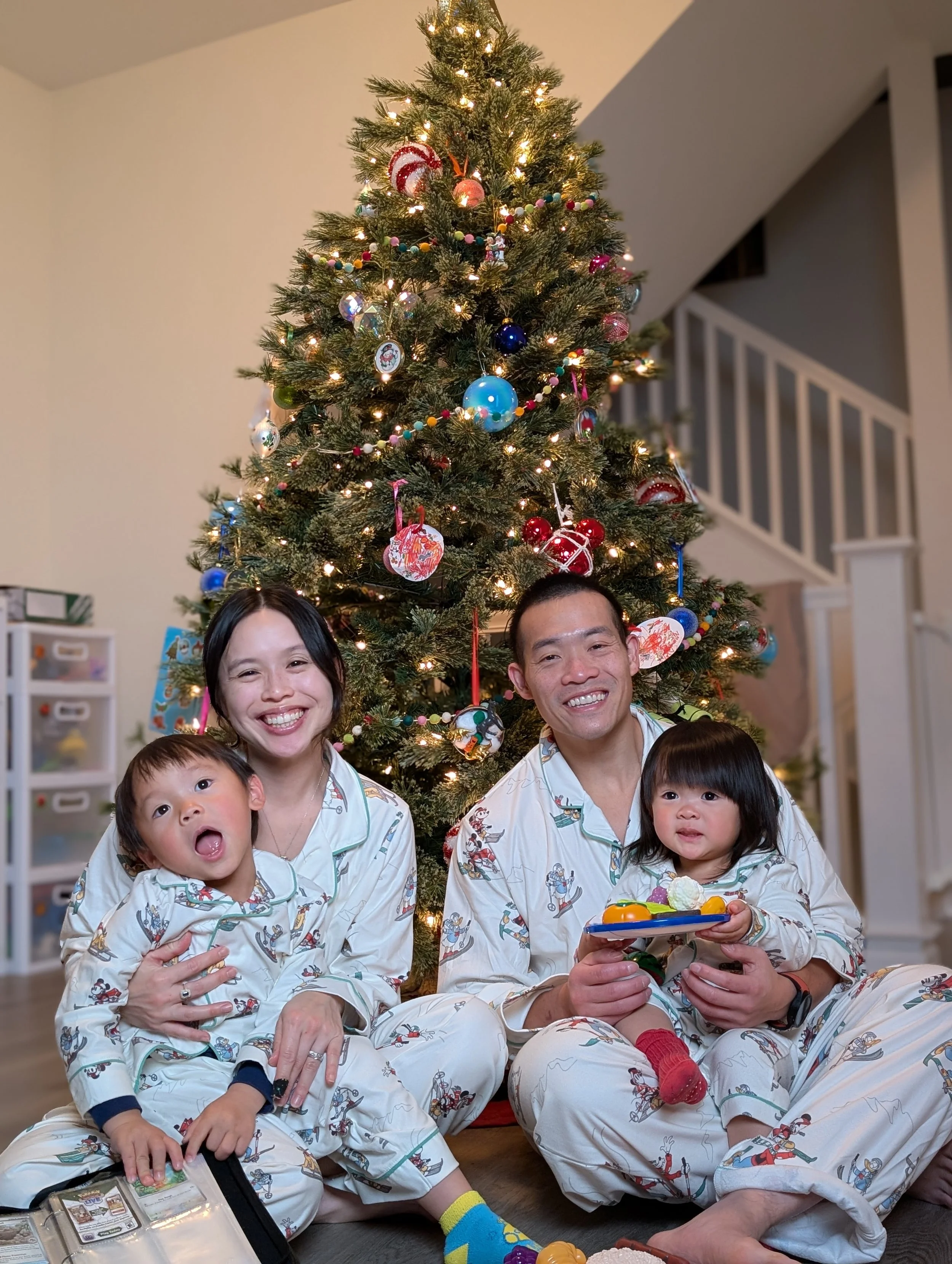 Smart Strategies for a Healthy Holiday: Tips to Enjoy Festivities Without the Weight Gain