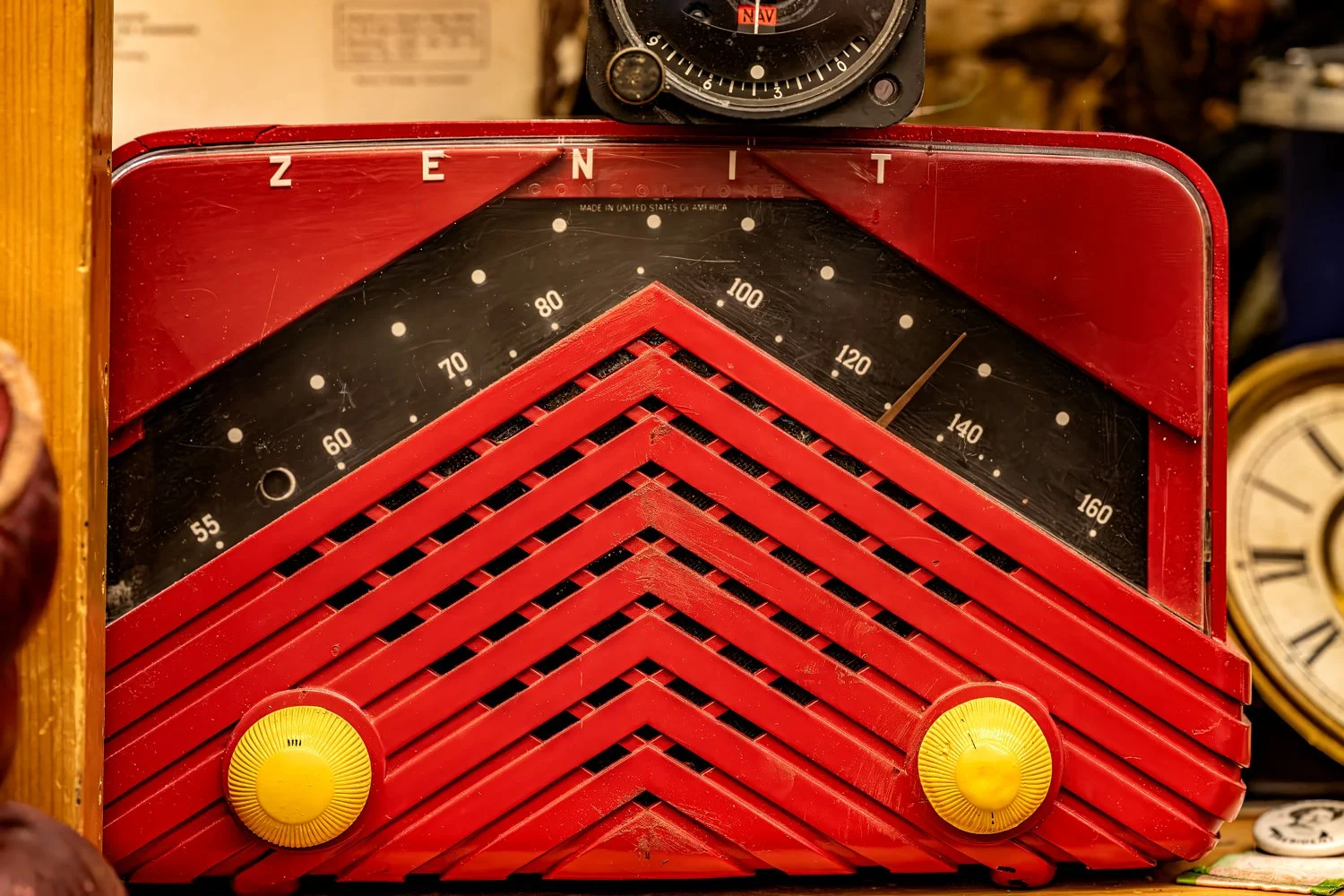 Forestwood Antique Mall, Dallas old radio1.jpg