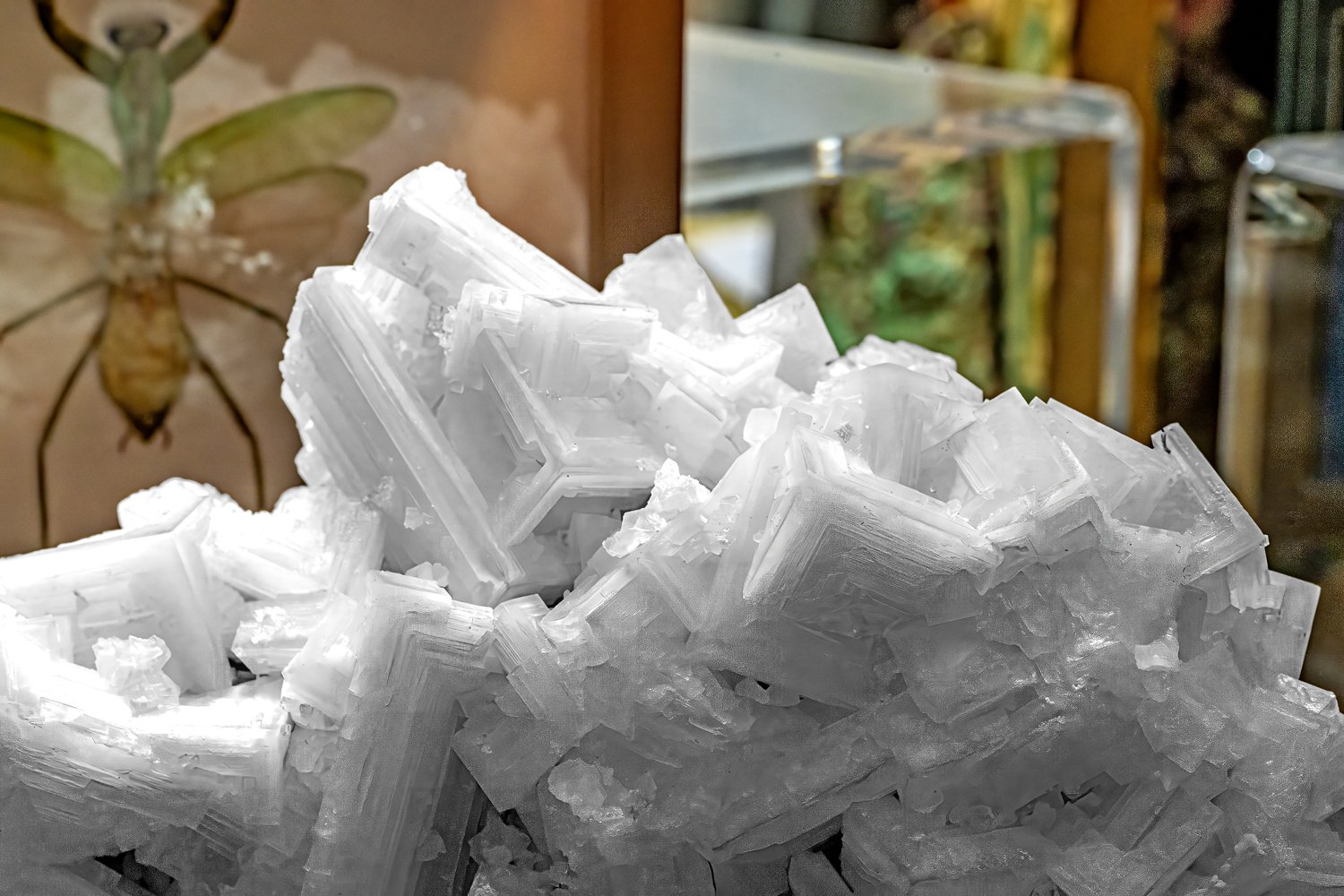 Forestwood Antique Mall, Dallas stones4.jpg