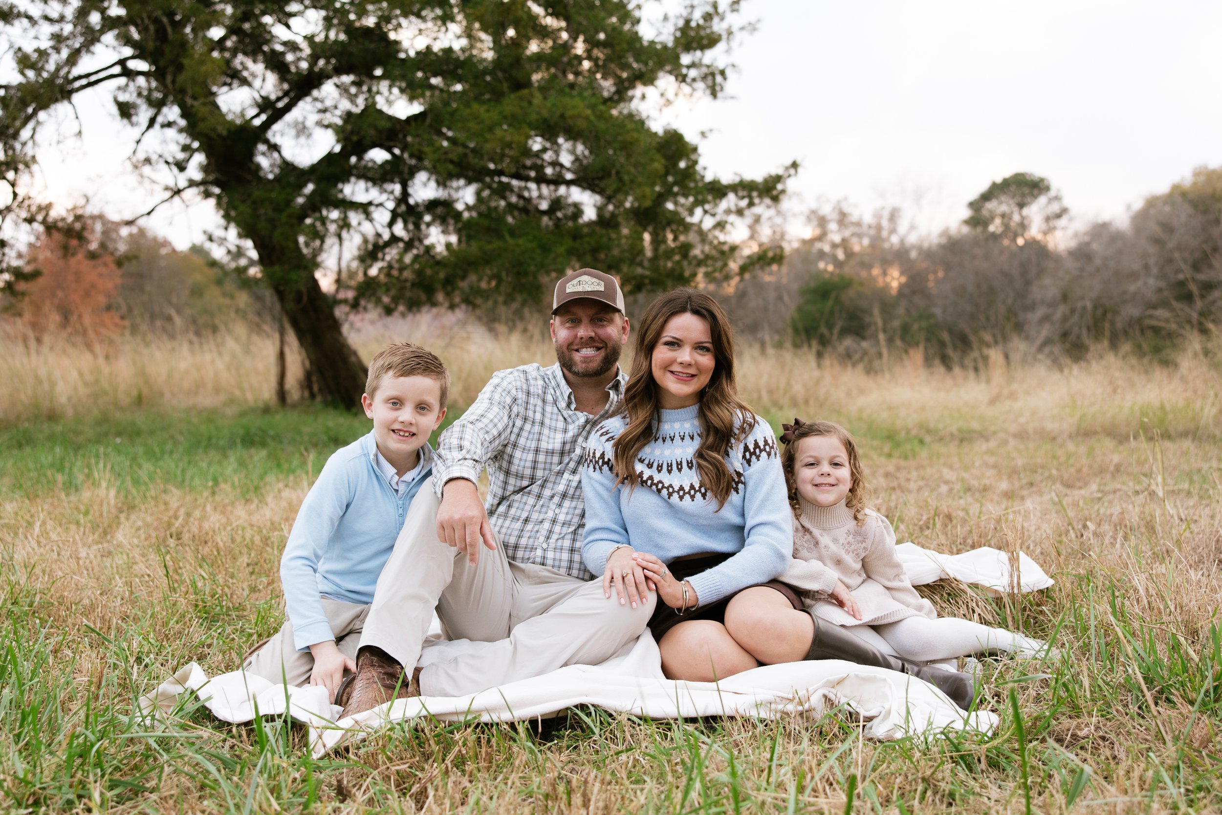 Hannahfam-3.jpg