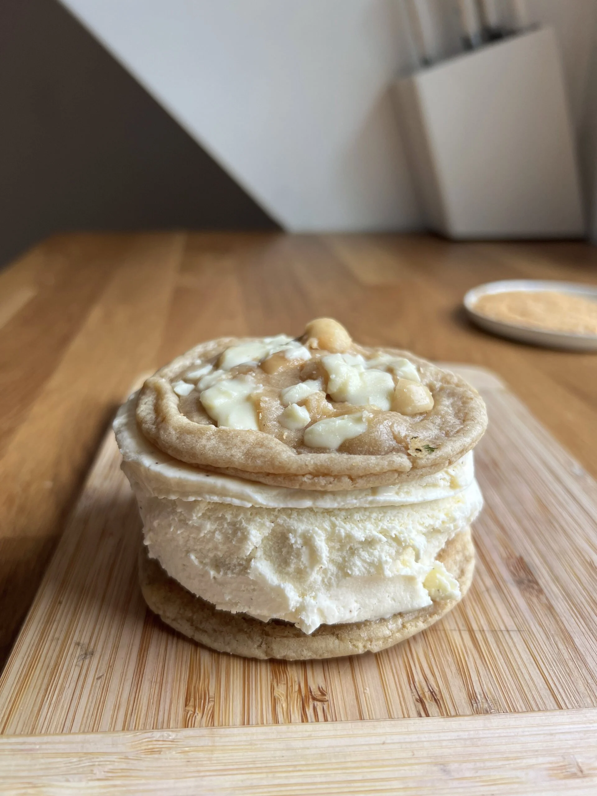 White Chocolate Macadamia Cookie