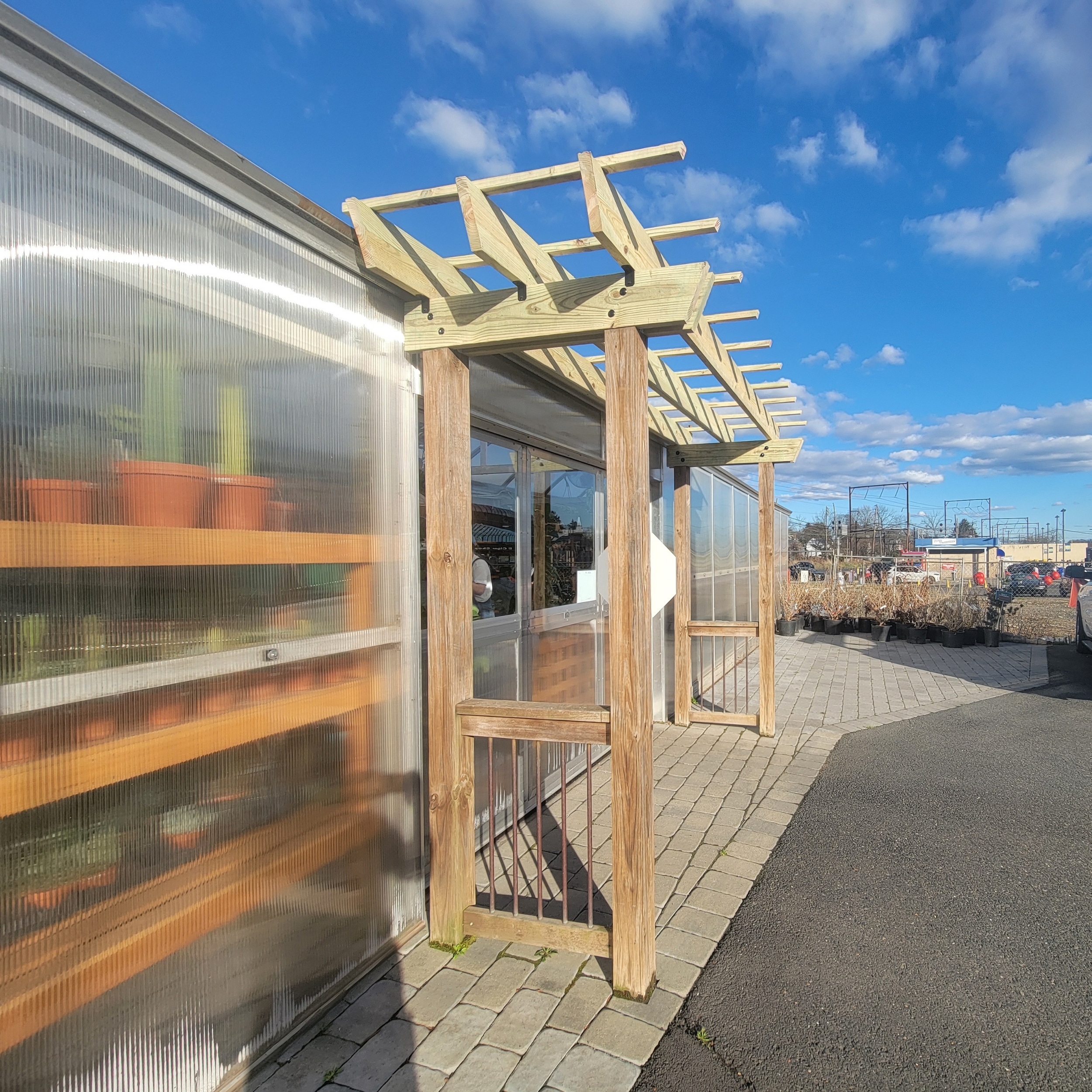 Another side view of pergola showing how level the structure is.