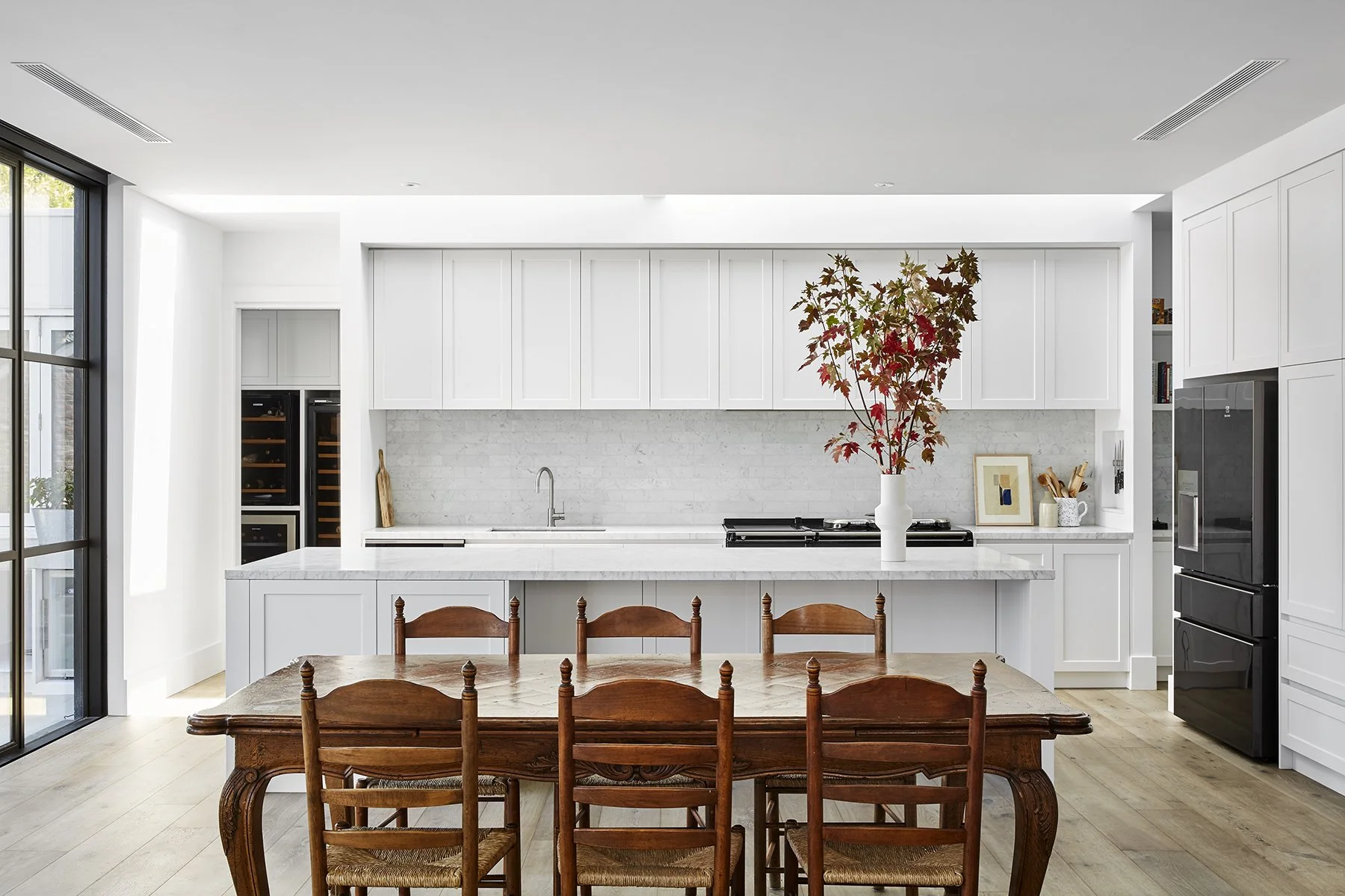 Empire Int_Hunter_10.jpg