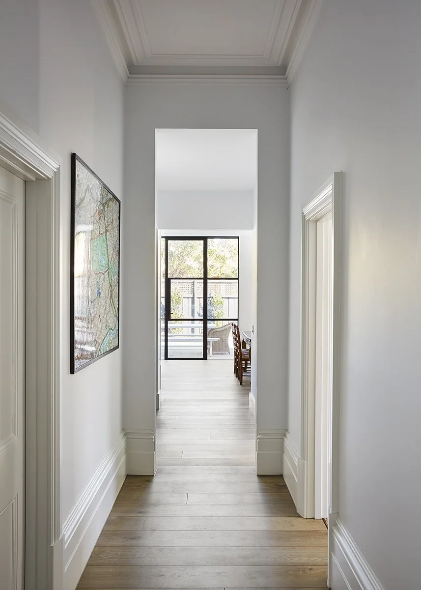 Empire Int_Hunter_21.jpg