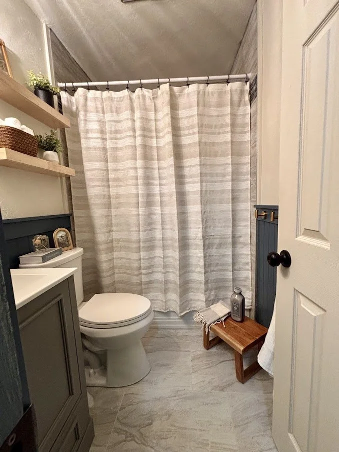 European Cottage Bathroom