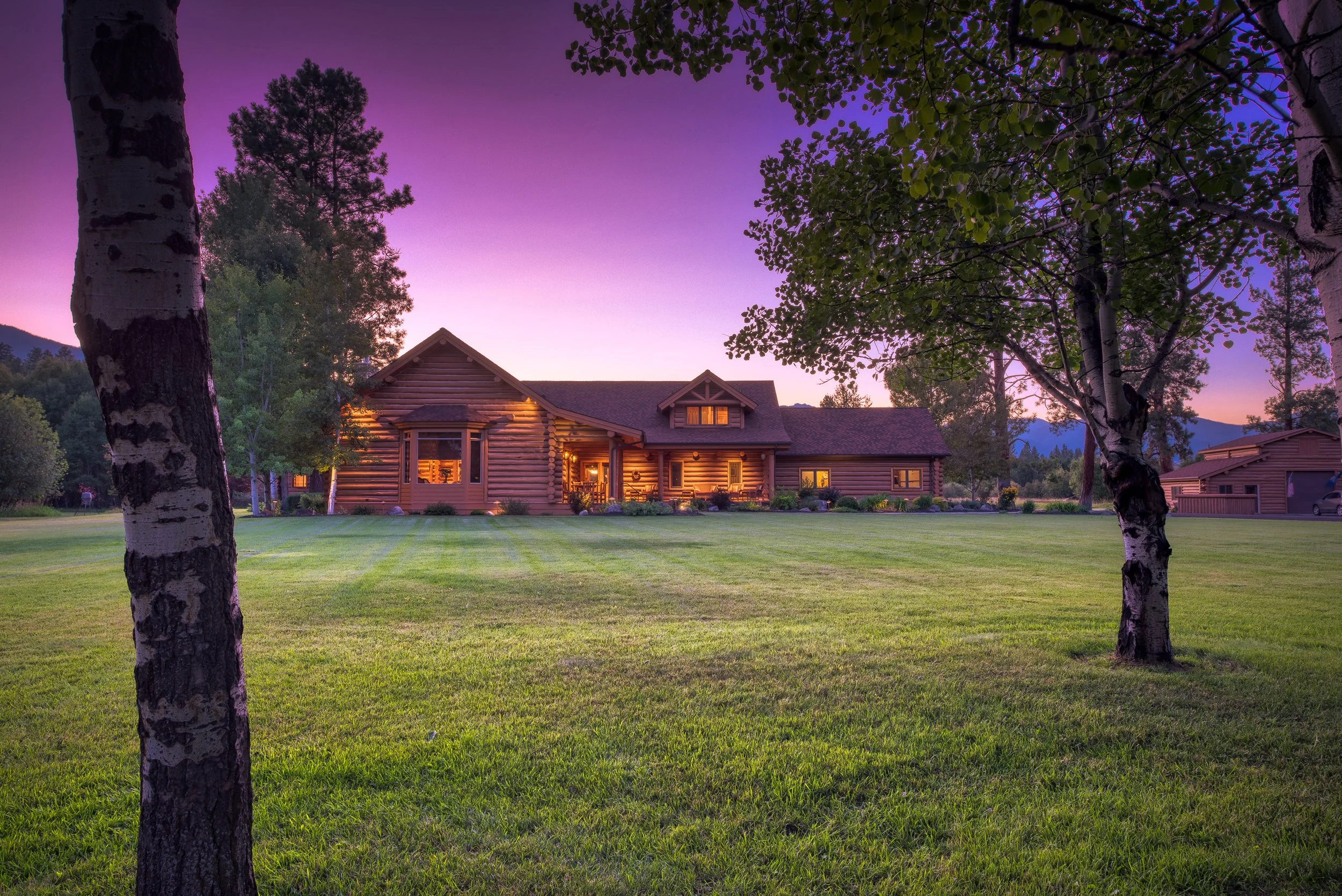 Broken Spur Night-28.jpg