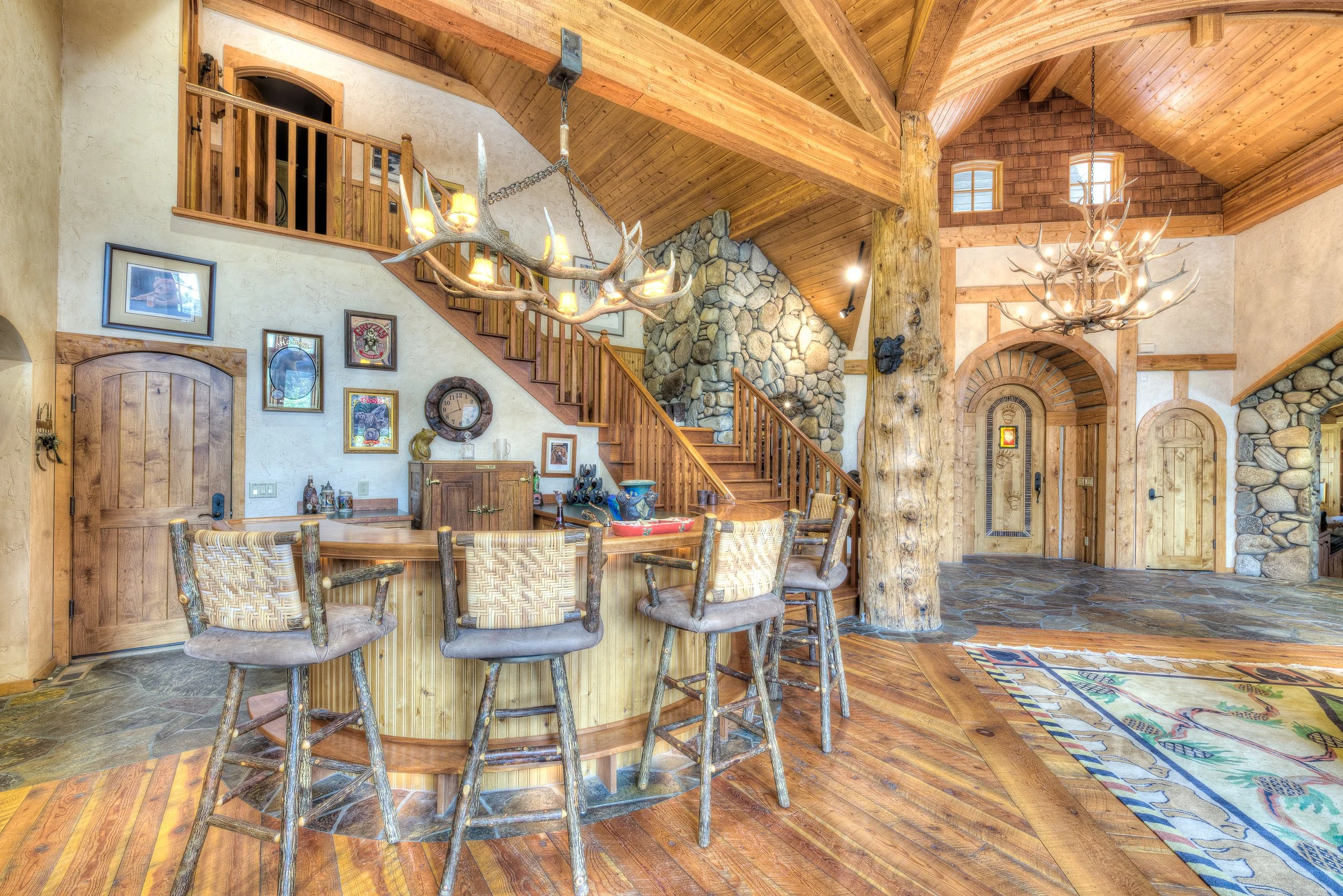 Lost Horse Tr Interior-9.jpg