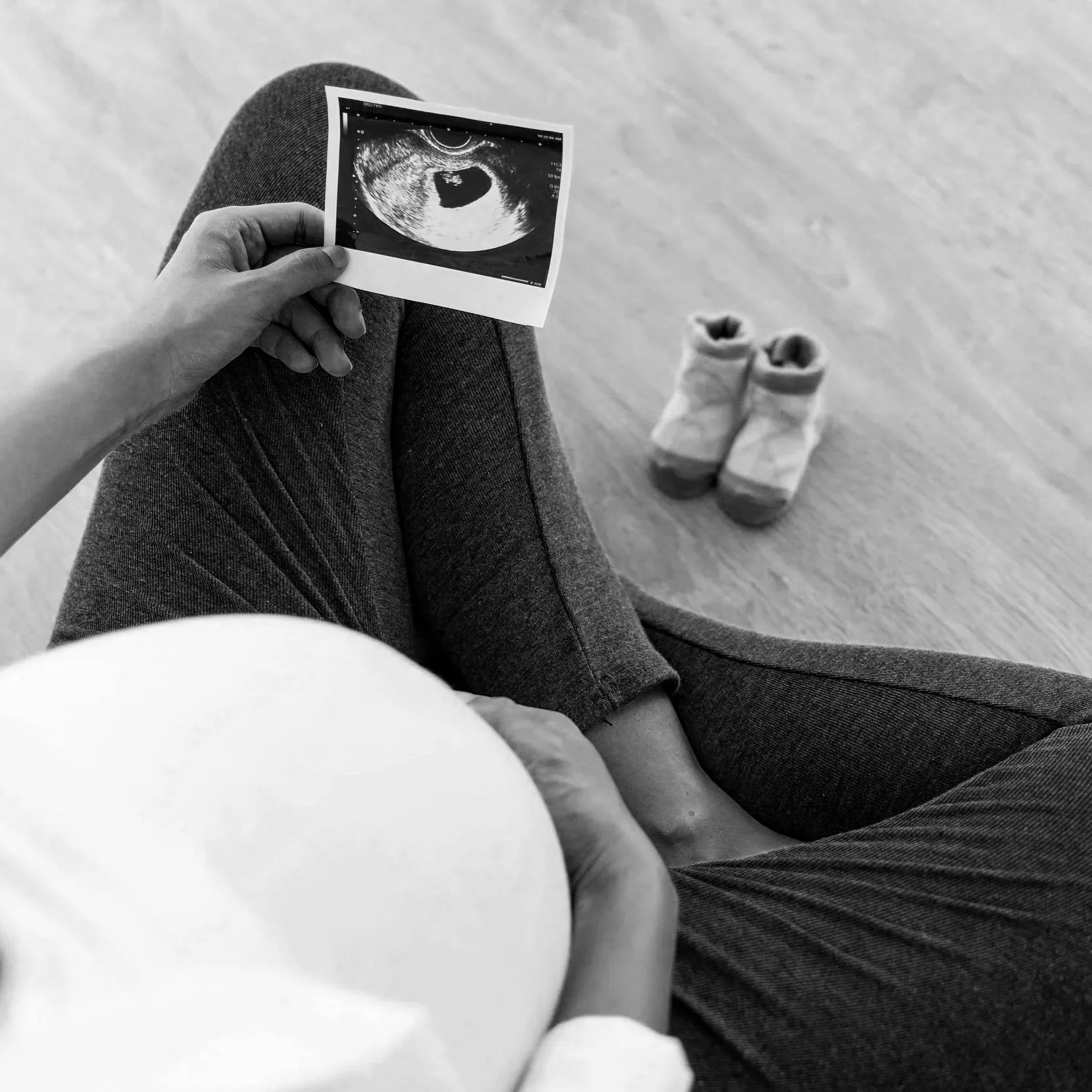 Pregnant mothers, preparing for birth, support, complex, uncertain pregnancy, loss, infertility, medical intervention