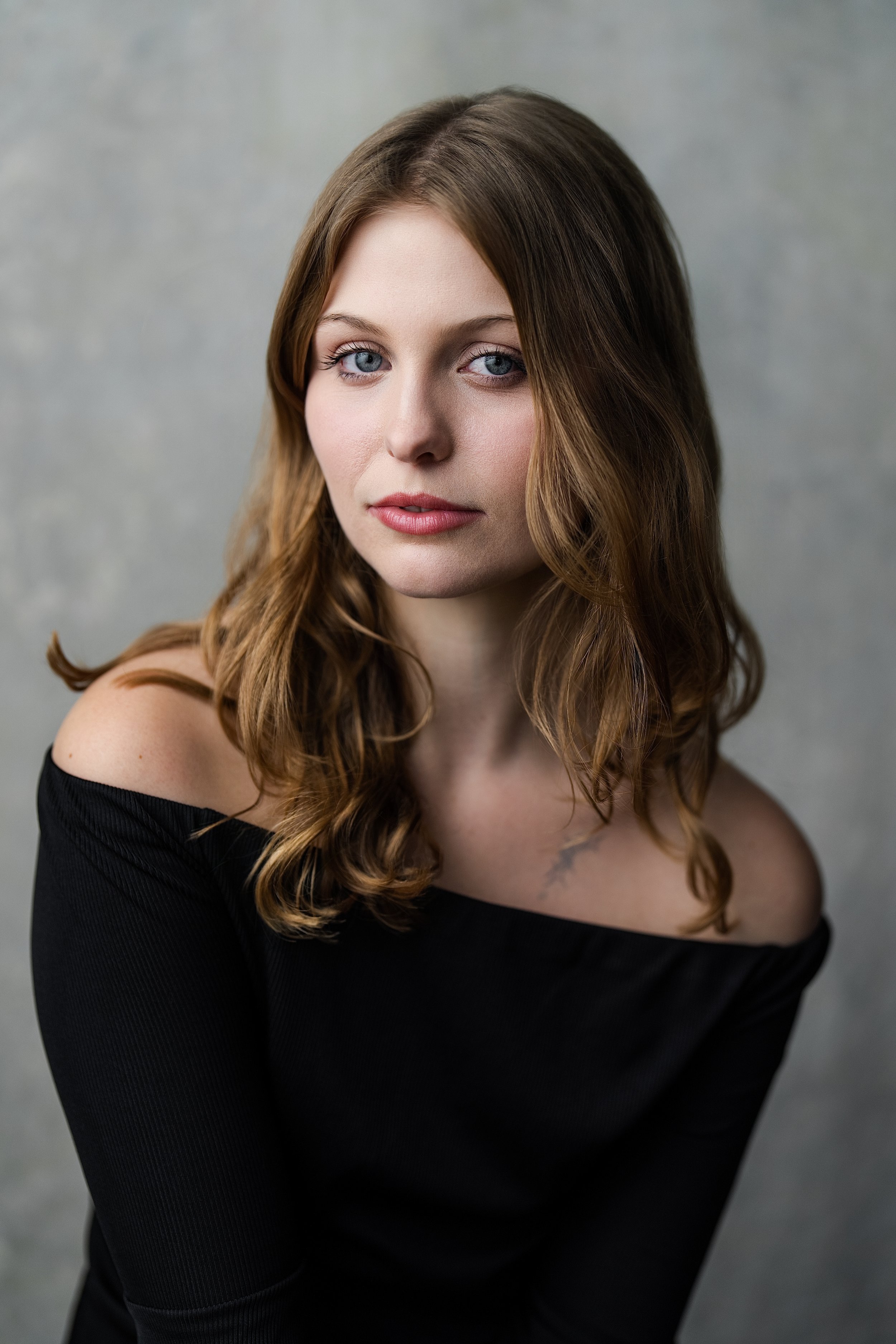 Kat_Fosmoen_HEADSHOT1.jpg