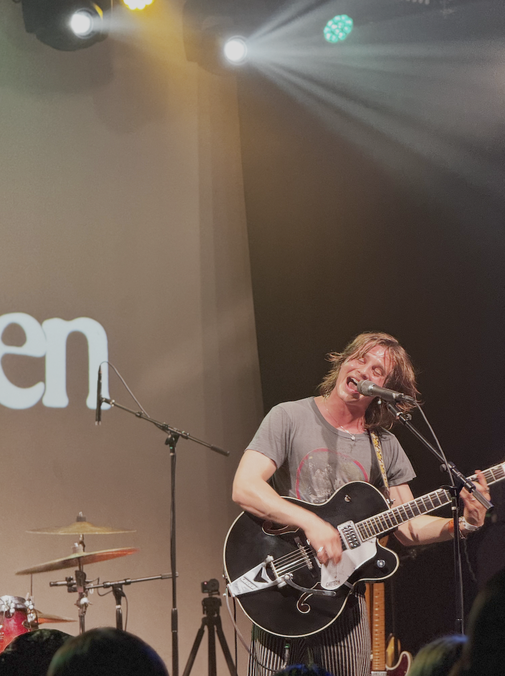 Ax and the Hatchetmen frontman Axel Ellis performing at House of Independents