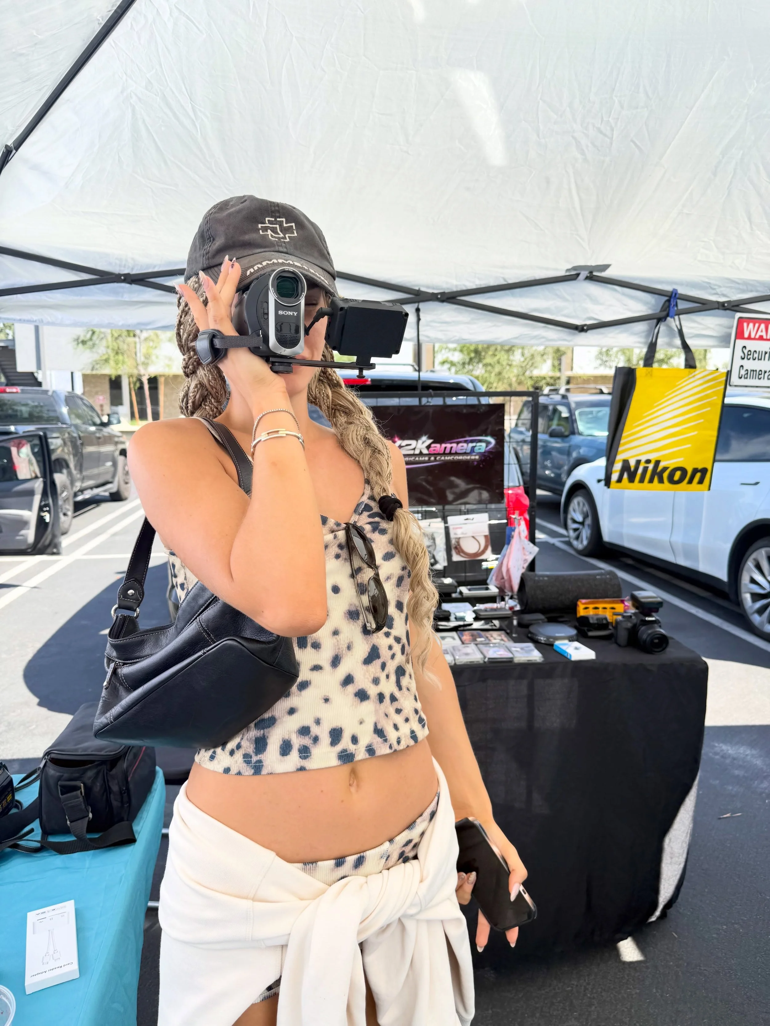 @silverlakeflea is popping every Saturday in Atwater Village.  Come get your #tapeless #camcorder #digicam #camera &amp; #accessories