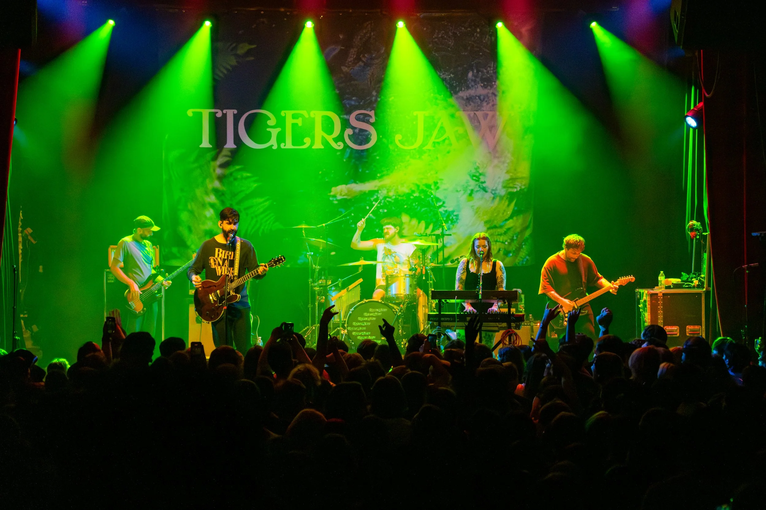 mcr.tigersjaw.gothic-20.jpg