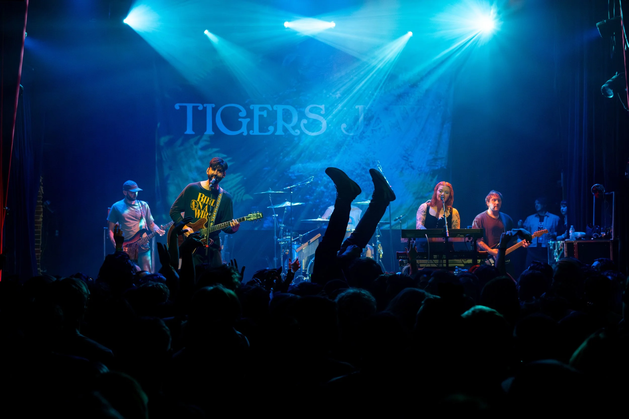 mcr.tigersjaw.gothic-9.jpg