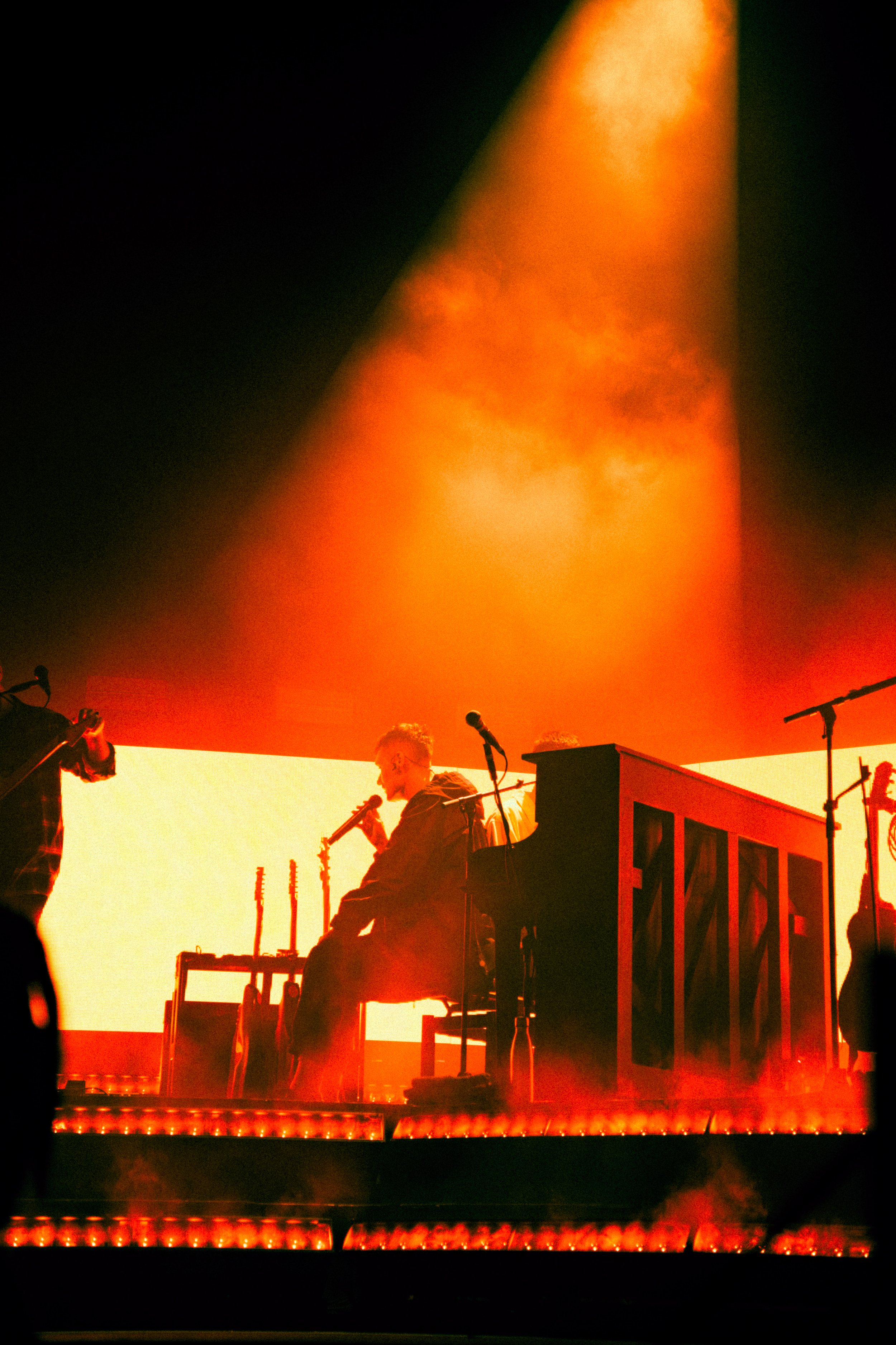 zackbroxupbastille-3-2.jpg