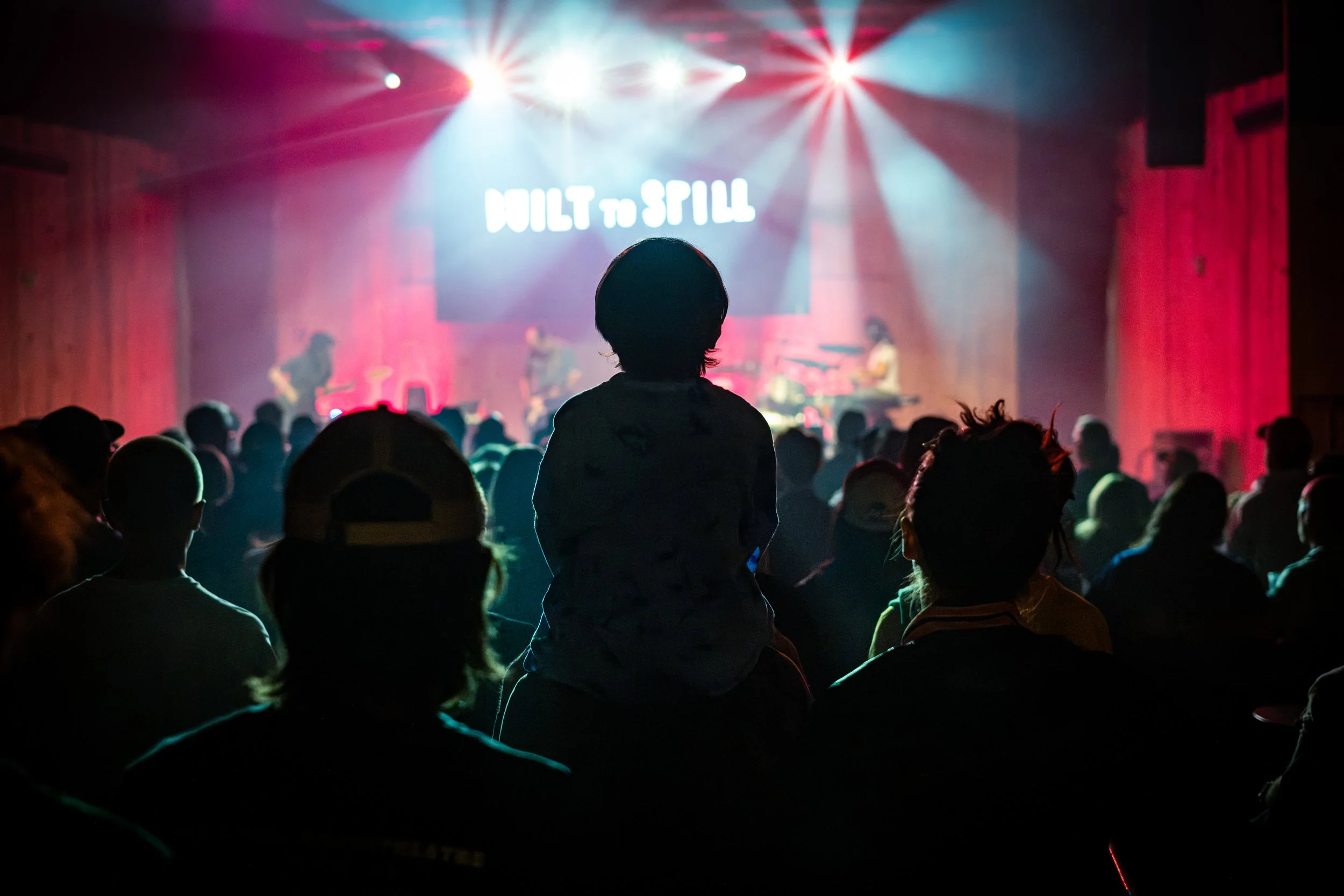 mcr_built to spill_phil long_91826-32.jpg