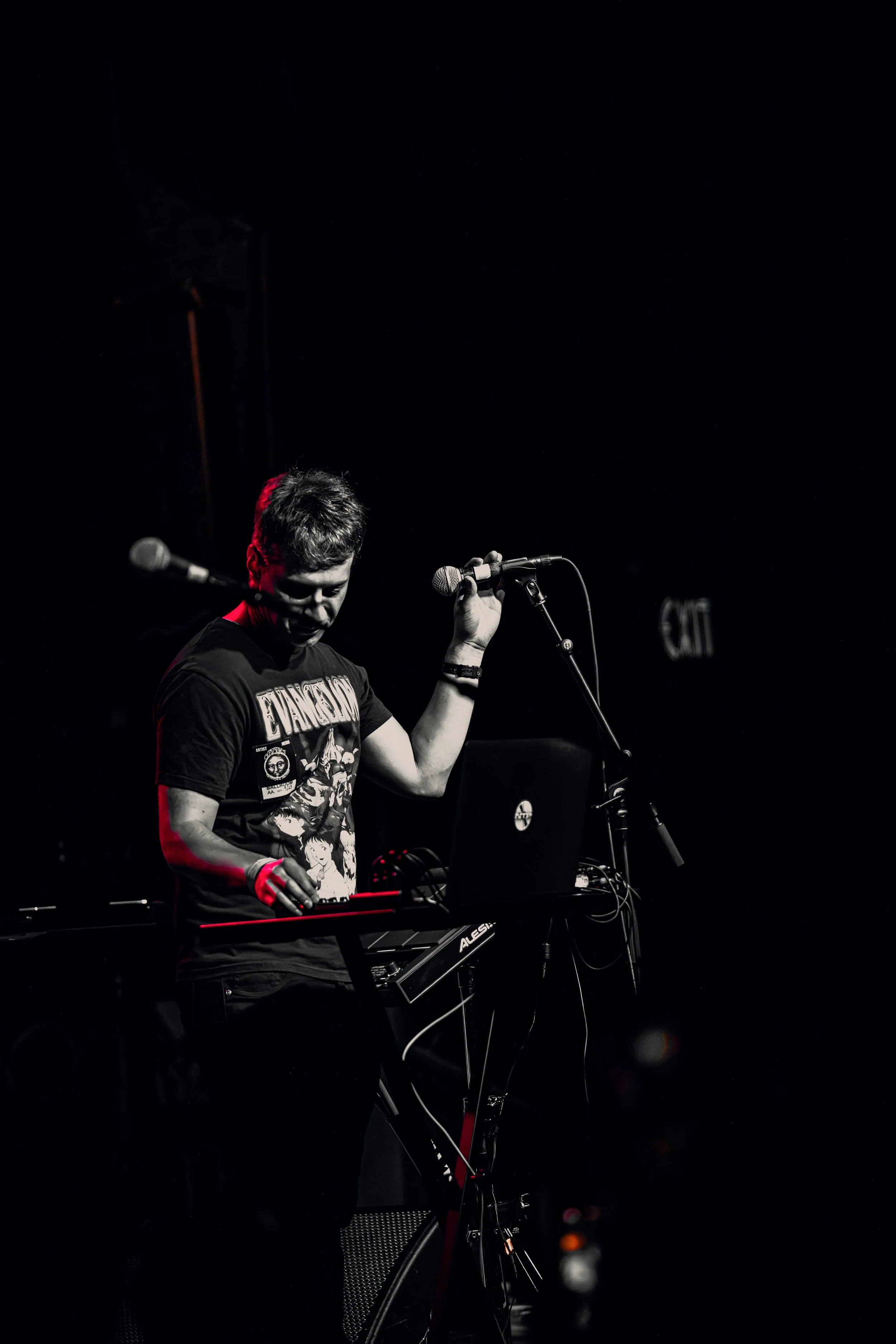 mcr.orchestra.cervantes.92926-10.jpg