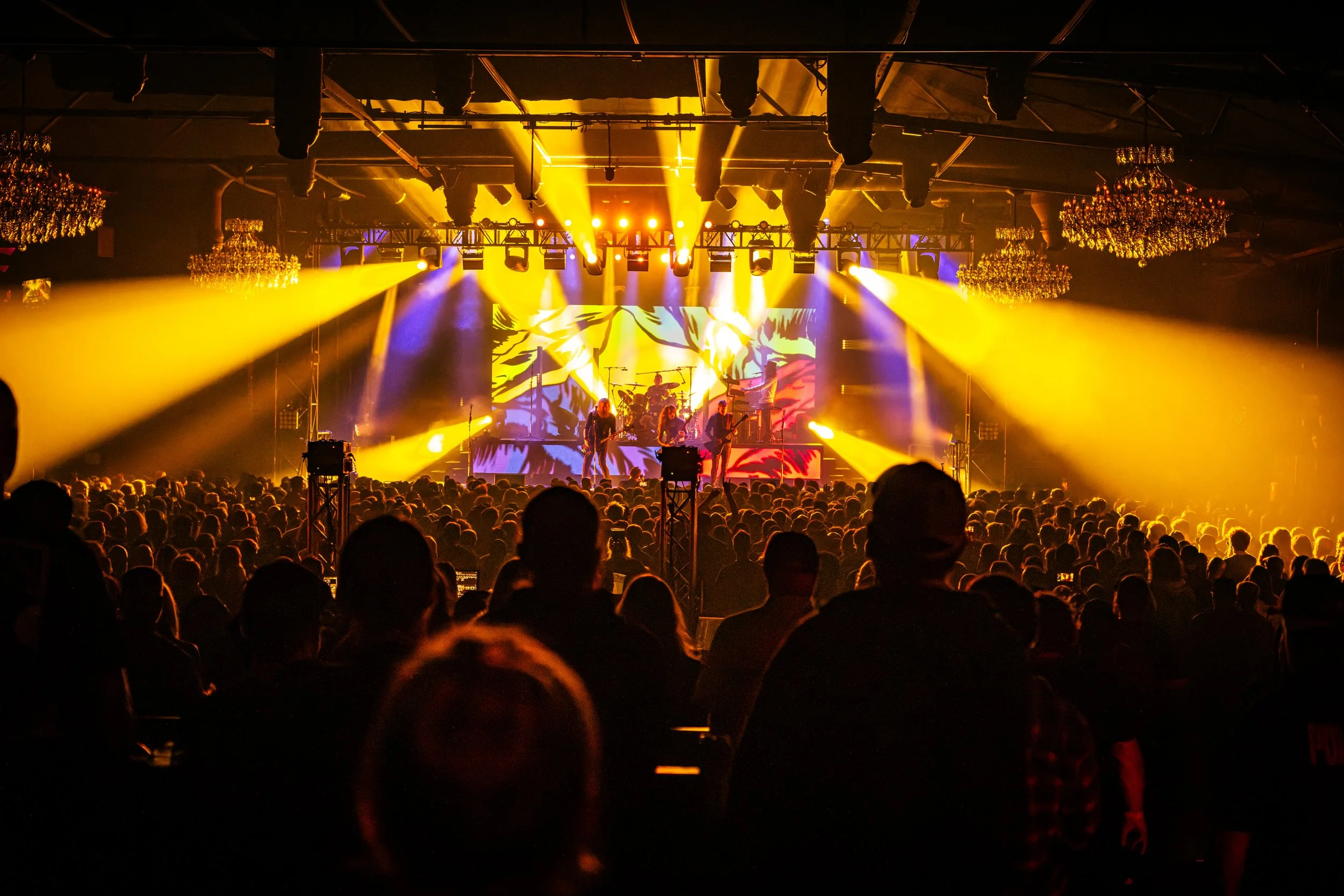 mcr.mastodon.fillmore.101526-30.jpg