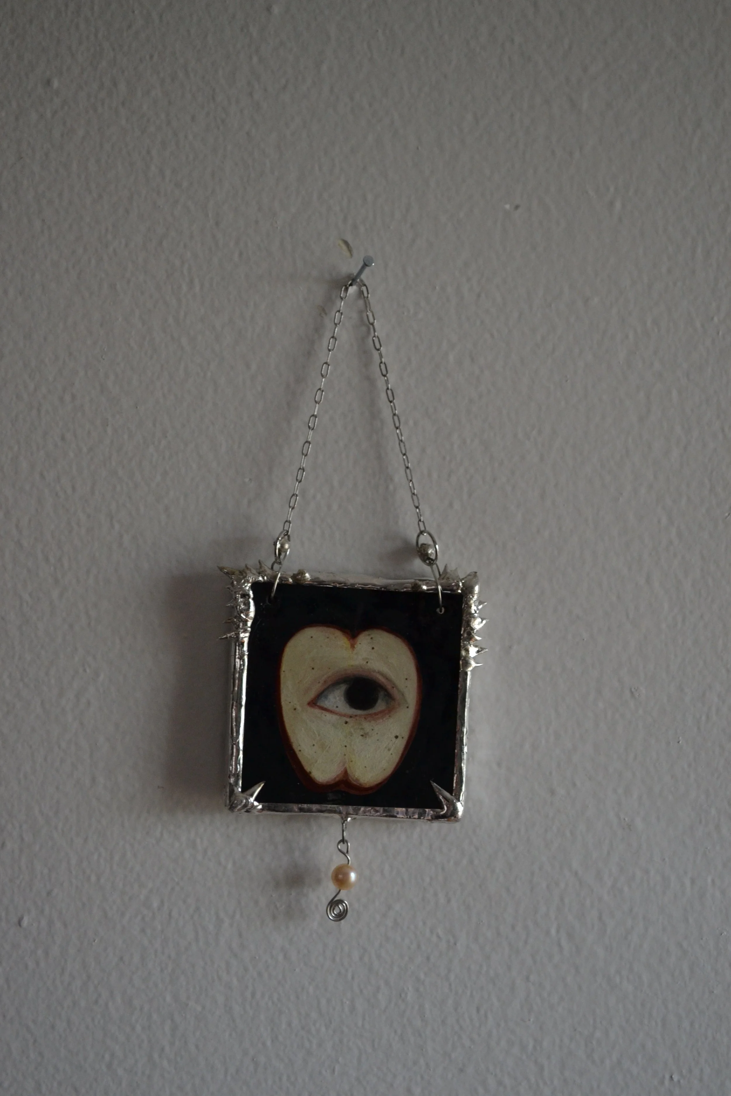apple eye tile.JPG