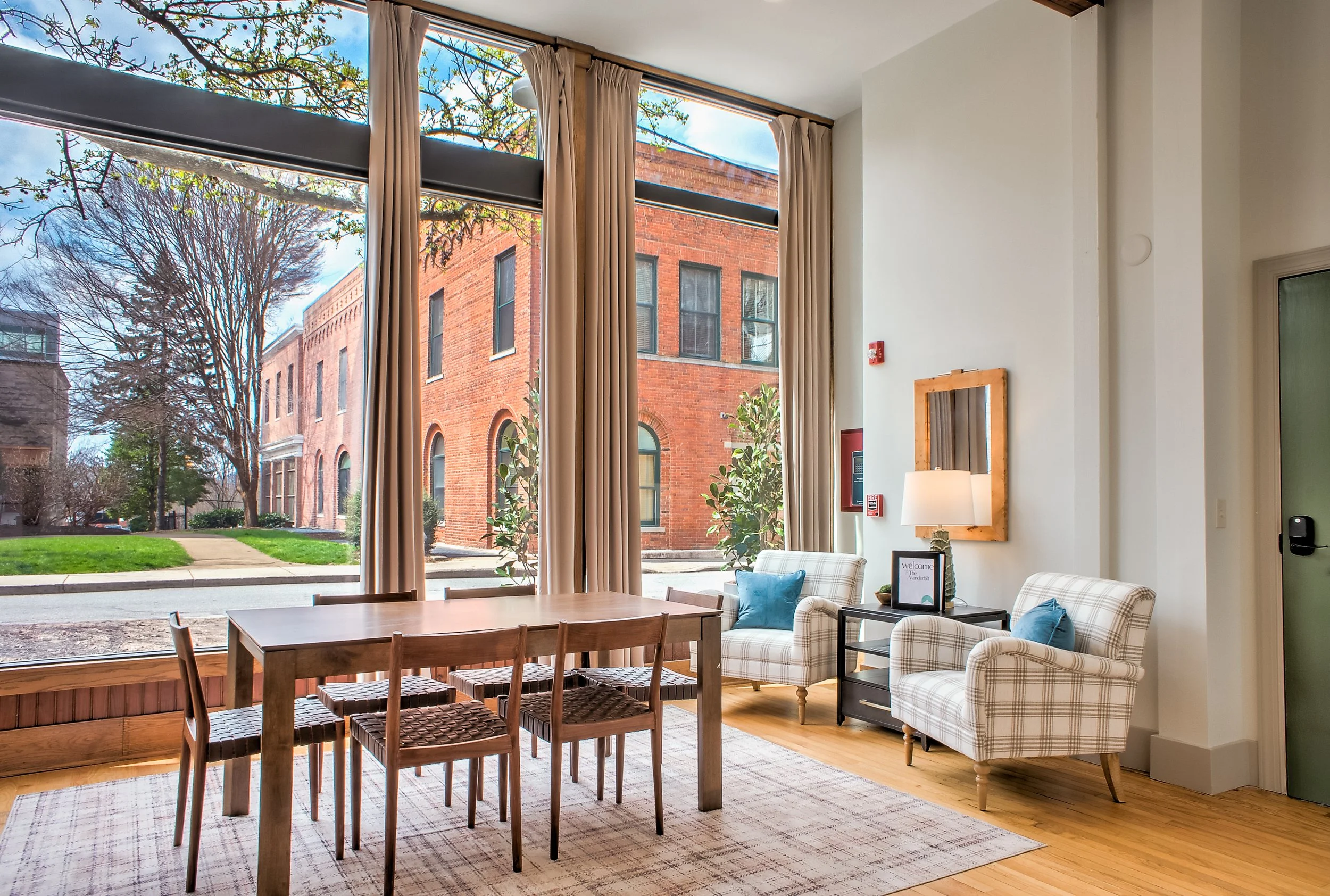 Heirloom Collection 101 The Vanderbilt-3.jpg