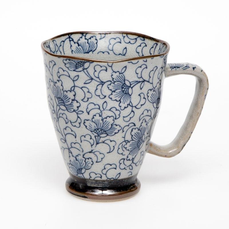 White Kusa Large Japanese Mug