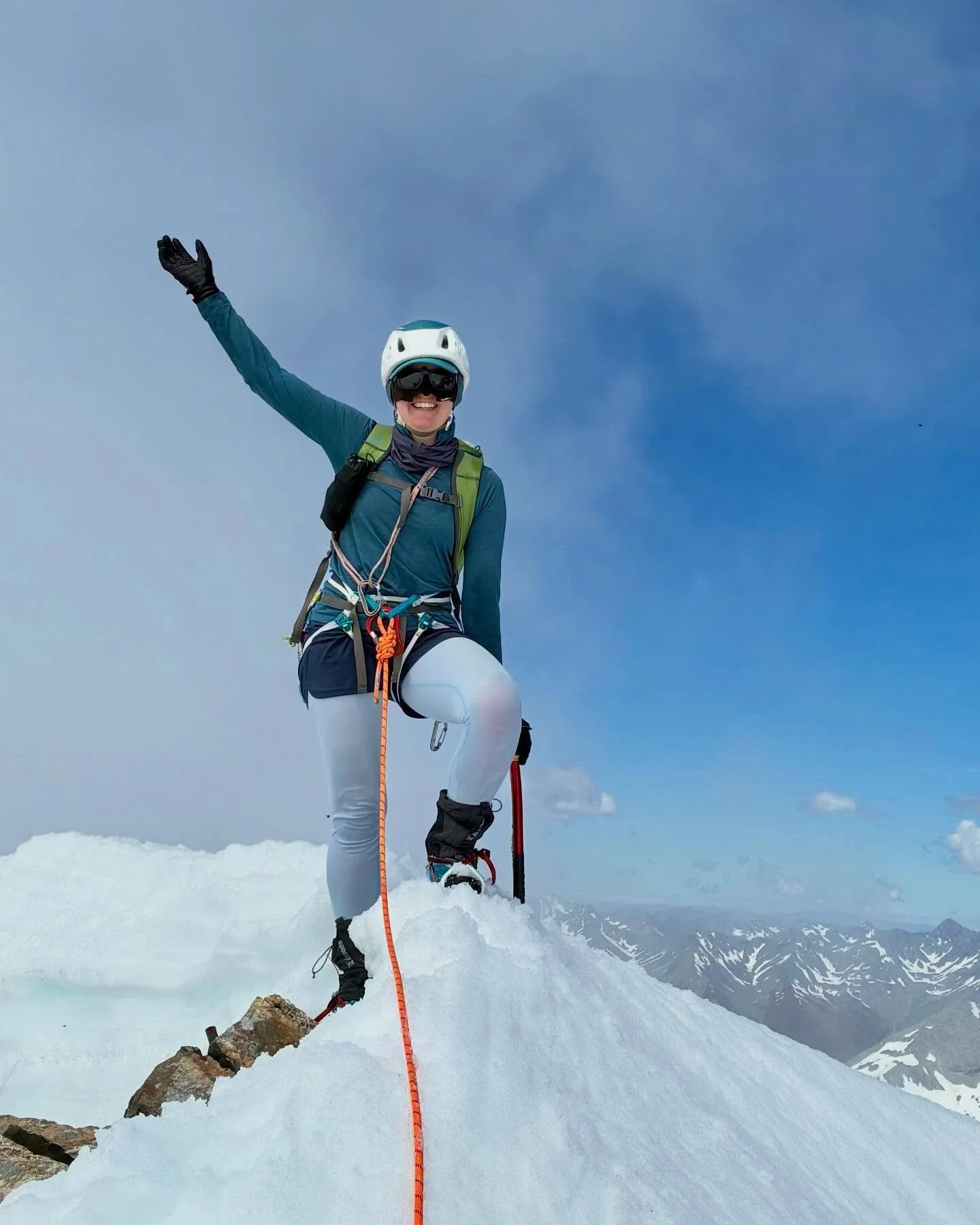 Happy 31st International Abbey Day everyone. I hope your day is filled with long walks, self inflicted hardship, skiing, climbing (preferably ice), and snacks. Did I mention snacks. ❤️