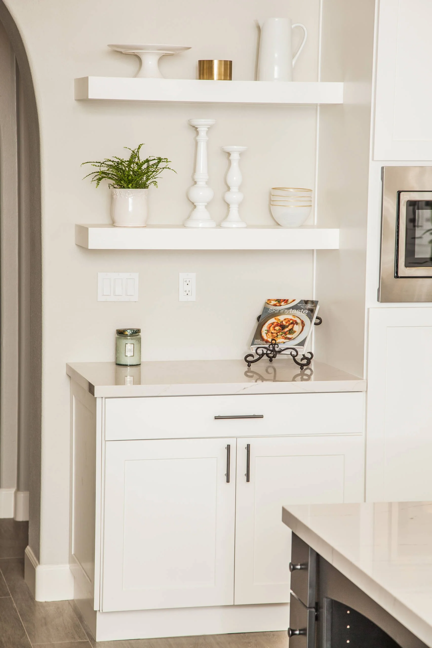 VISTA MODERN FARMHOUSE