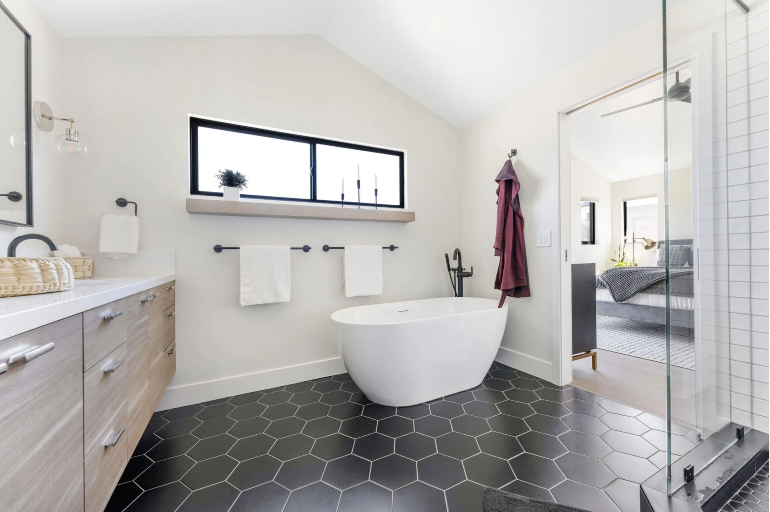 new-bathroom-scaled.jpg