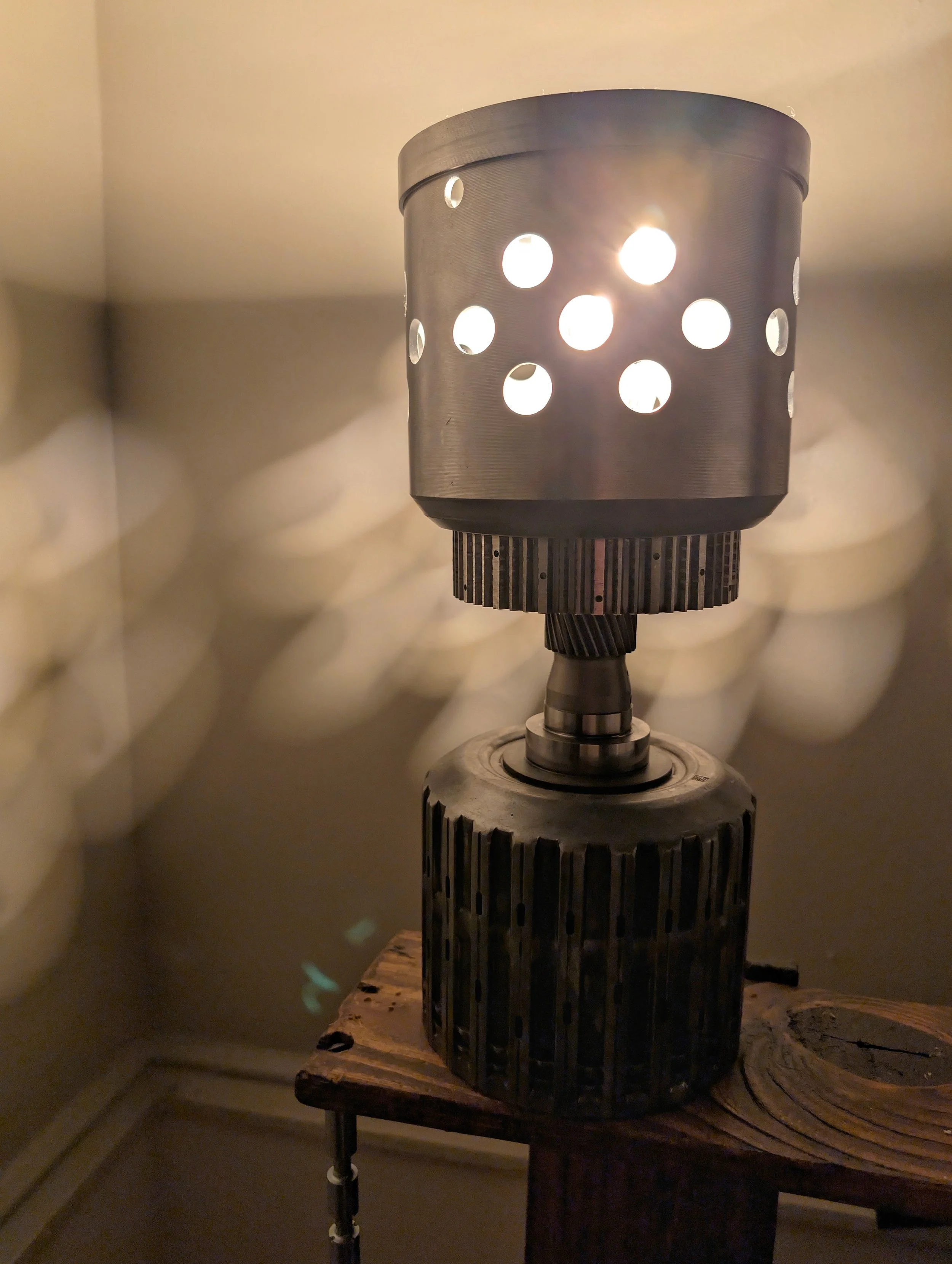 Lil Trans Lamp - Automatic transmissions make for GREAT lamps - this one is brought to you courtesy of a Jeep! 