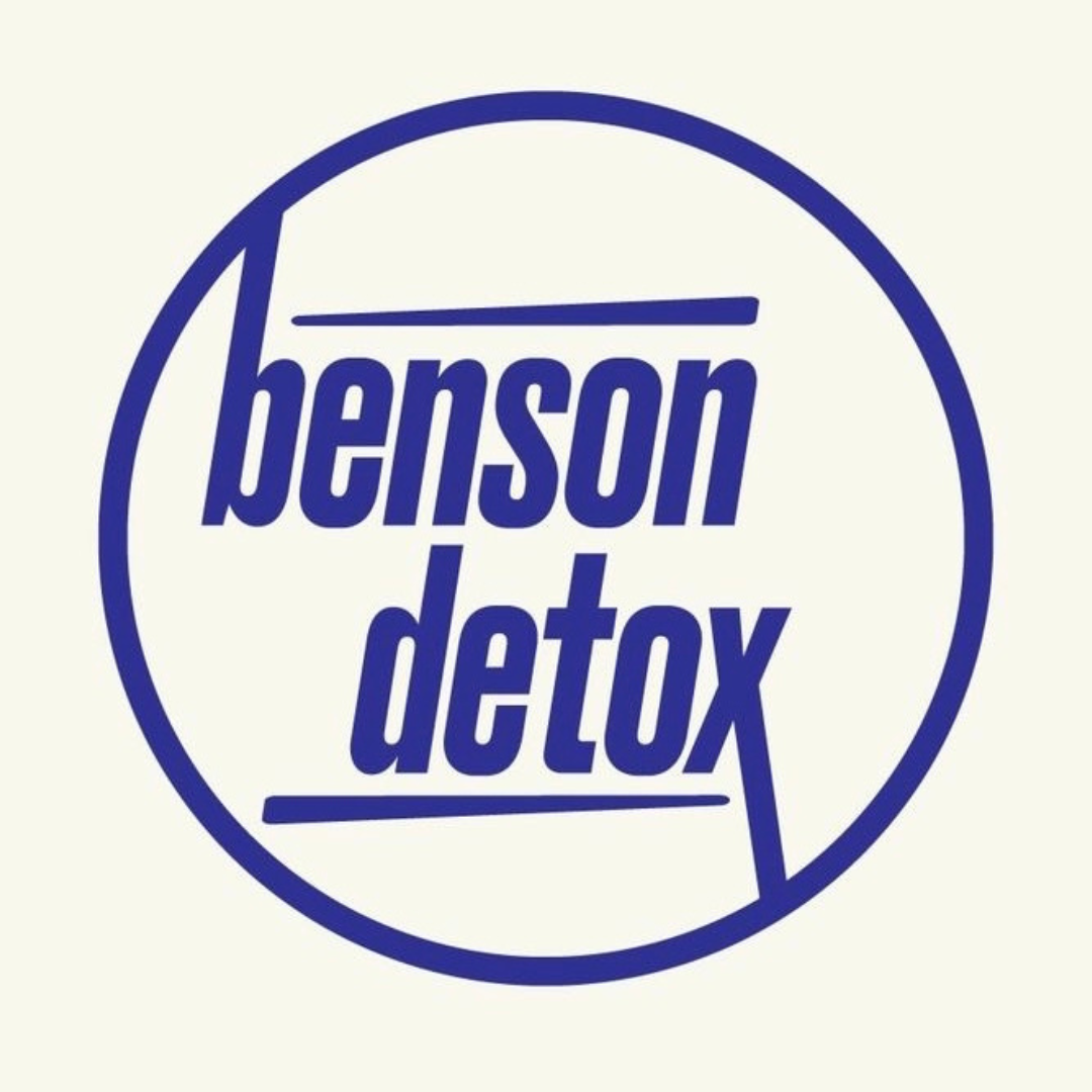 Logo with the words "benson detox" in blue inside a blue circle.