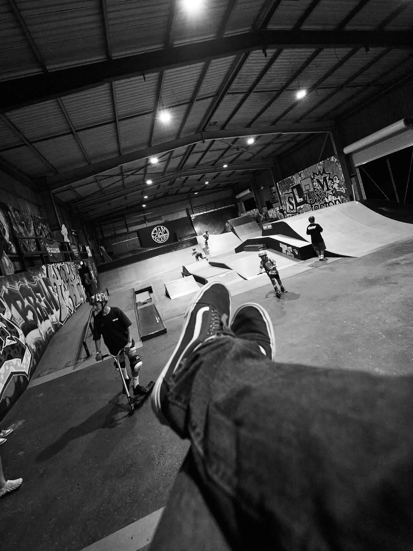 Fun to chill out and watch kids to their tricks.

Sony A7IV with the Viltrox 16mm 1.8

#australiaskateboarding #Skatepark #scooterlife #sonyalphacommunity #sportsphotography