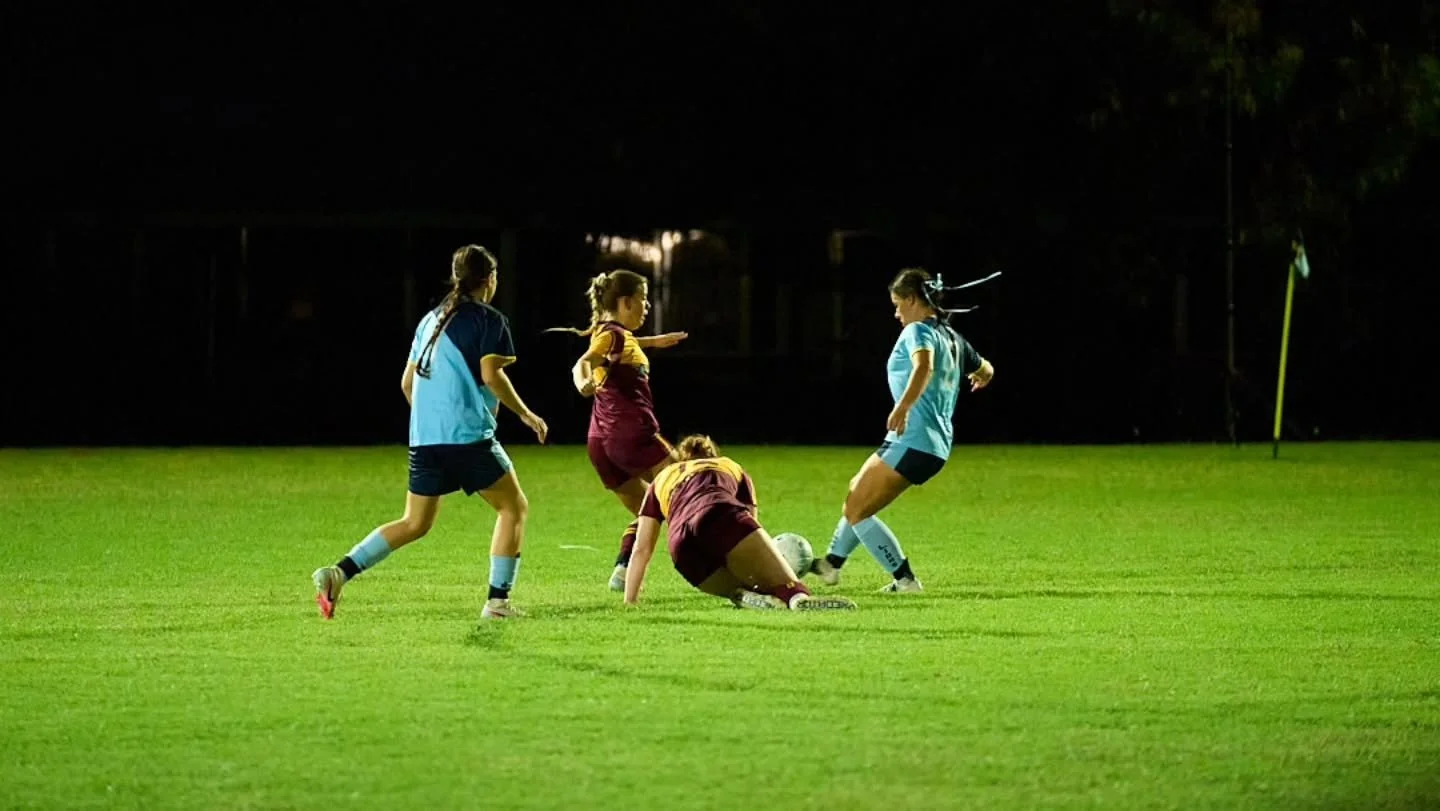 Some shots from the match the other night girls did great:)

Sony A7IV with the 200-600 G

#Soccer #soccerplayer #sports #centralcoastsoccer