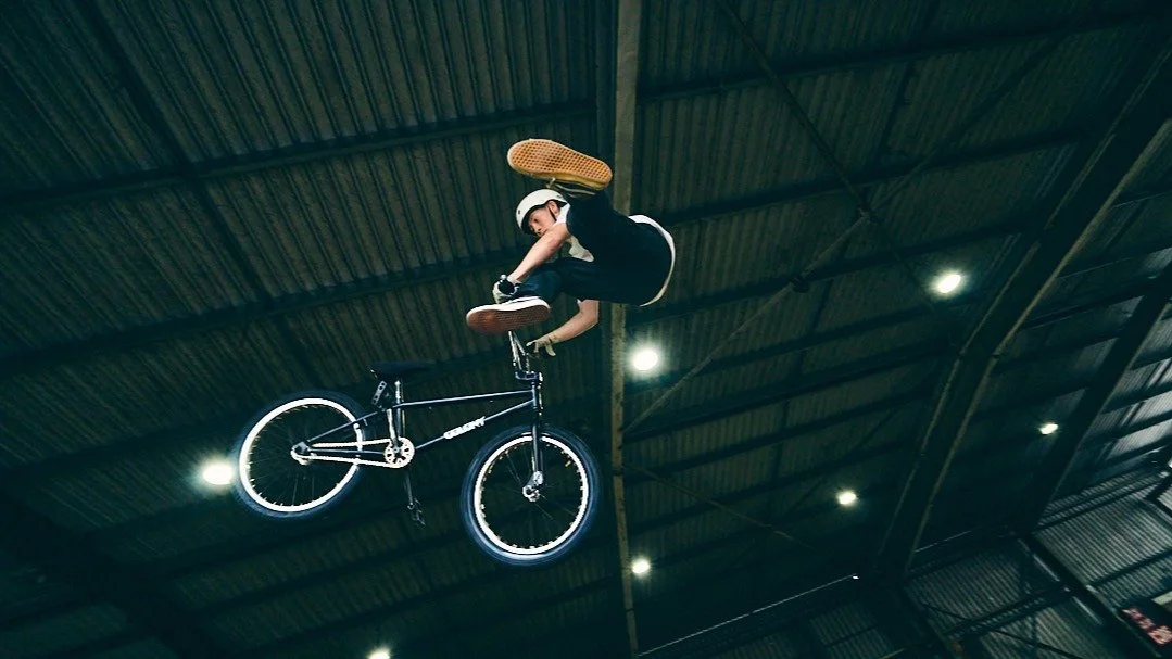some quick edits before bed, such a great time glad to see everyone had a blast. 

Sony A7IV with the 16MM 1.8 Viltrox

#skateboarding #skatepark #slamjam #bmxlife #scooterlife