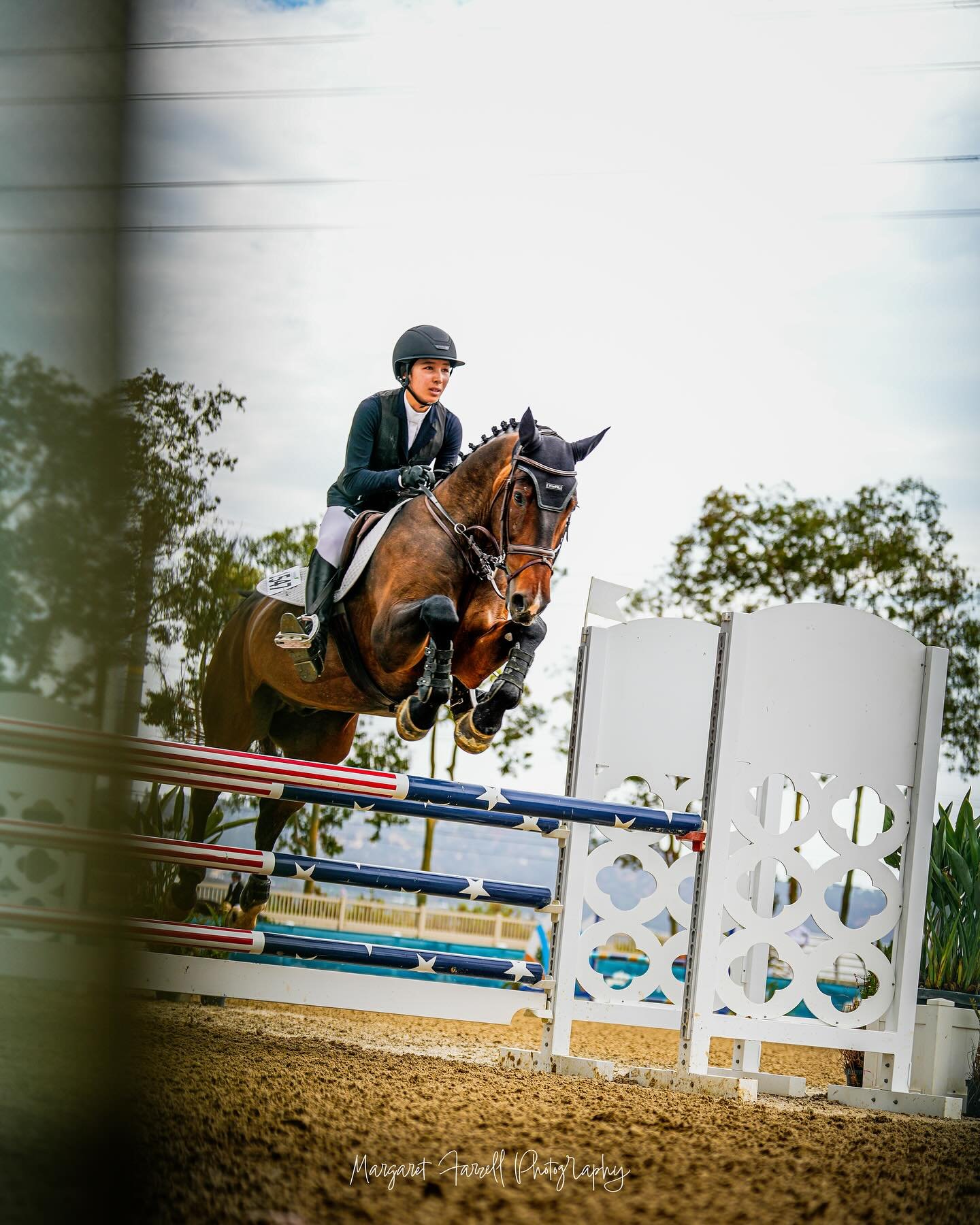 Fun landing sequence from the 1.05m Jumper Classic!