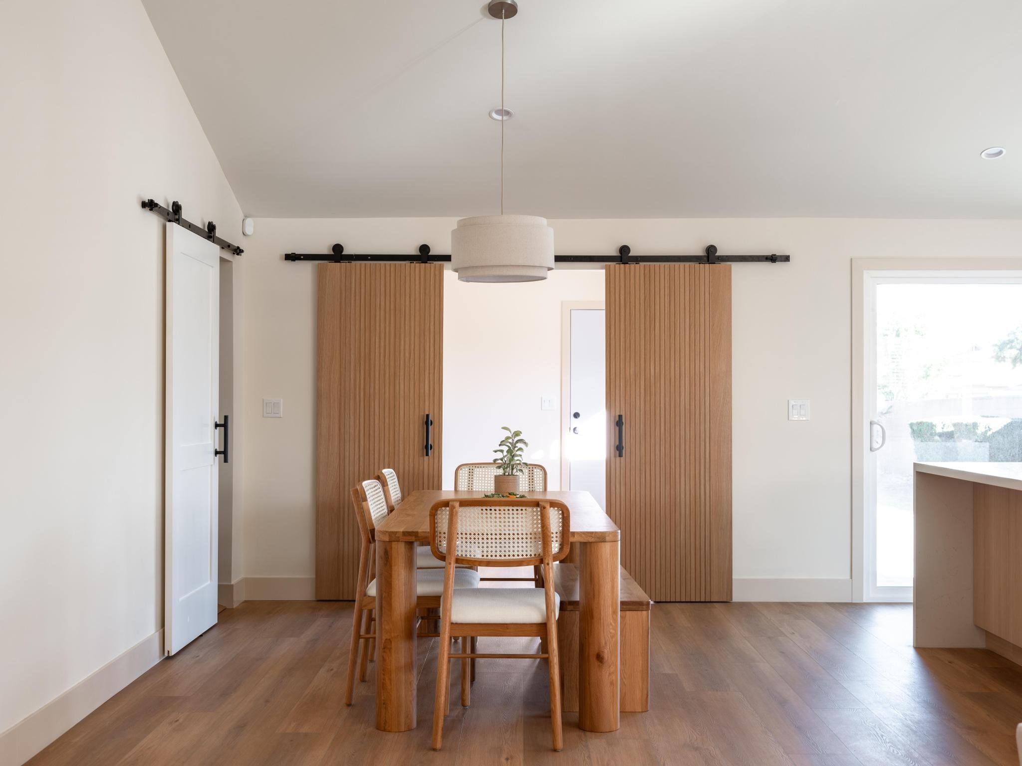 Japanese Modern (6).jpg