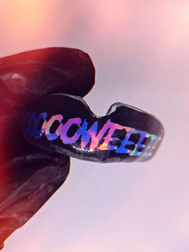 Ooooooweeeeee 😮&zwj;💨🔥

 @josh.herz custom guard hits harder than his opponent's punches 👊
 
DM me to get yours 💯

#mma #mouthguard #custommouthguard #bjj #muaythaitraining #boxing #ufc #martialarts #kickboxing #fyppppppppppppppppppppppppppppppp