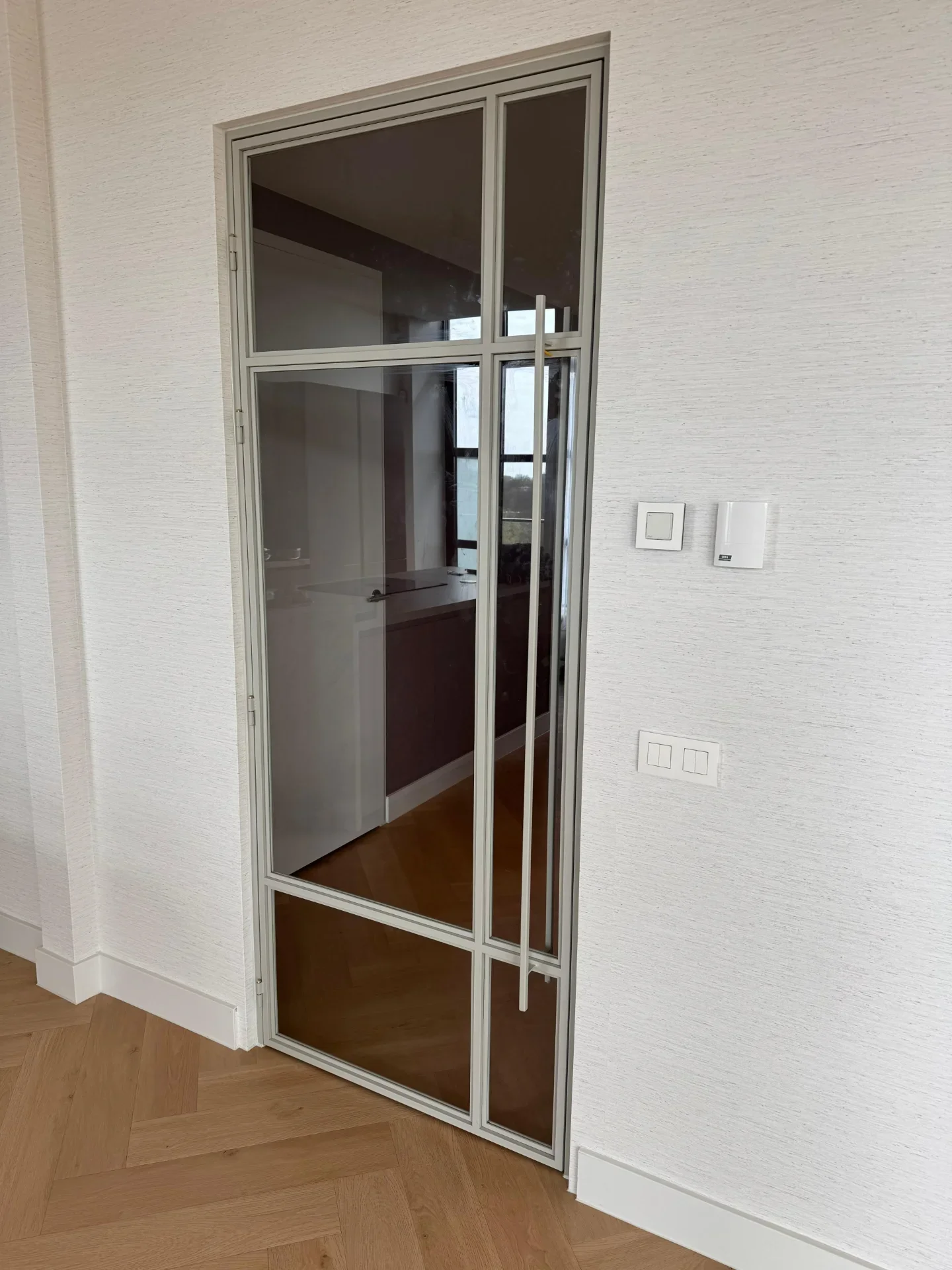 Stalen deur in samenwerking met mrinterieur