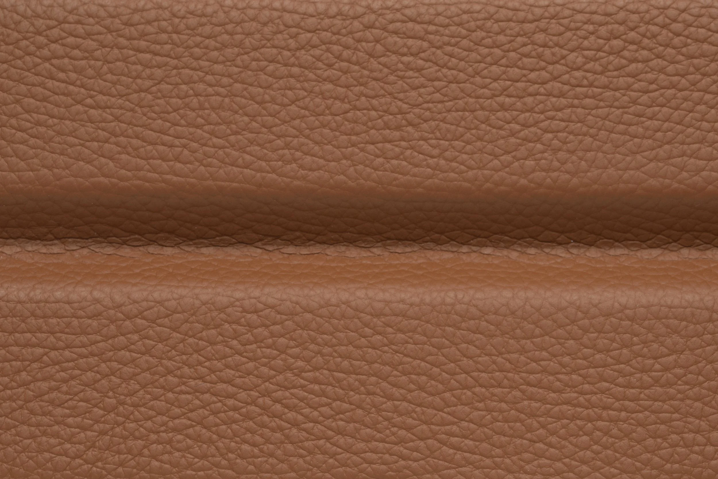 ET4009XLCC_Cognac_material_close-up.jpg
