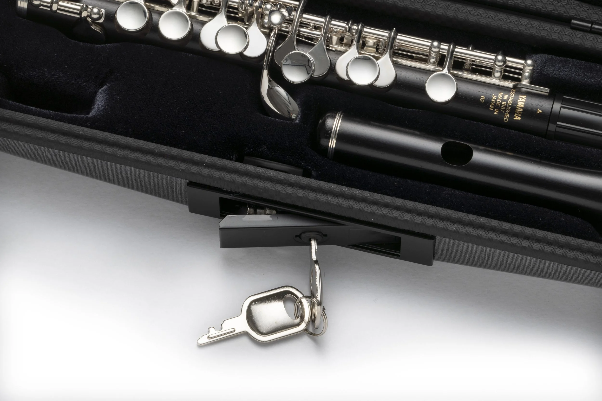 4029XLT_Tweed_Piccolo_keyed_lock.jpg