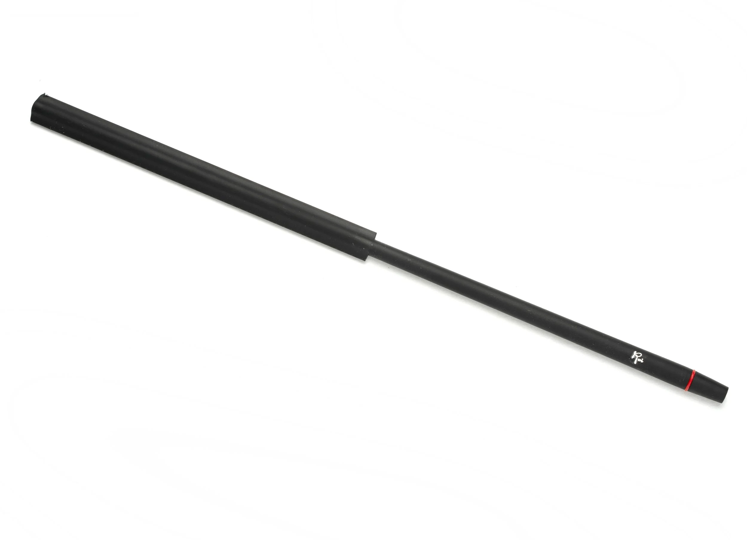 Roi-FMC-black_3.jpg
