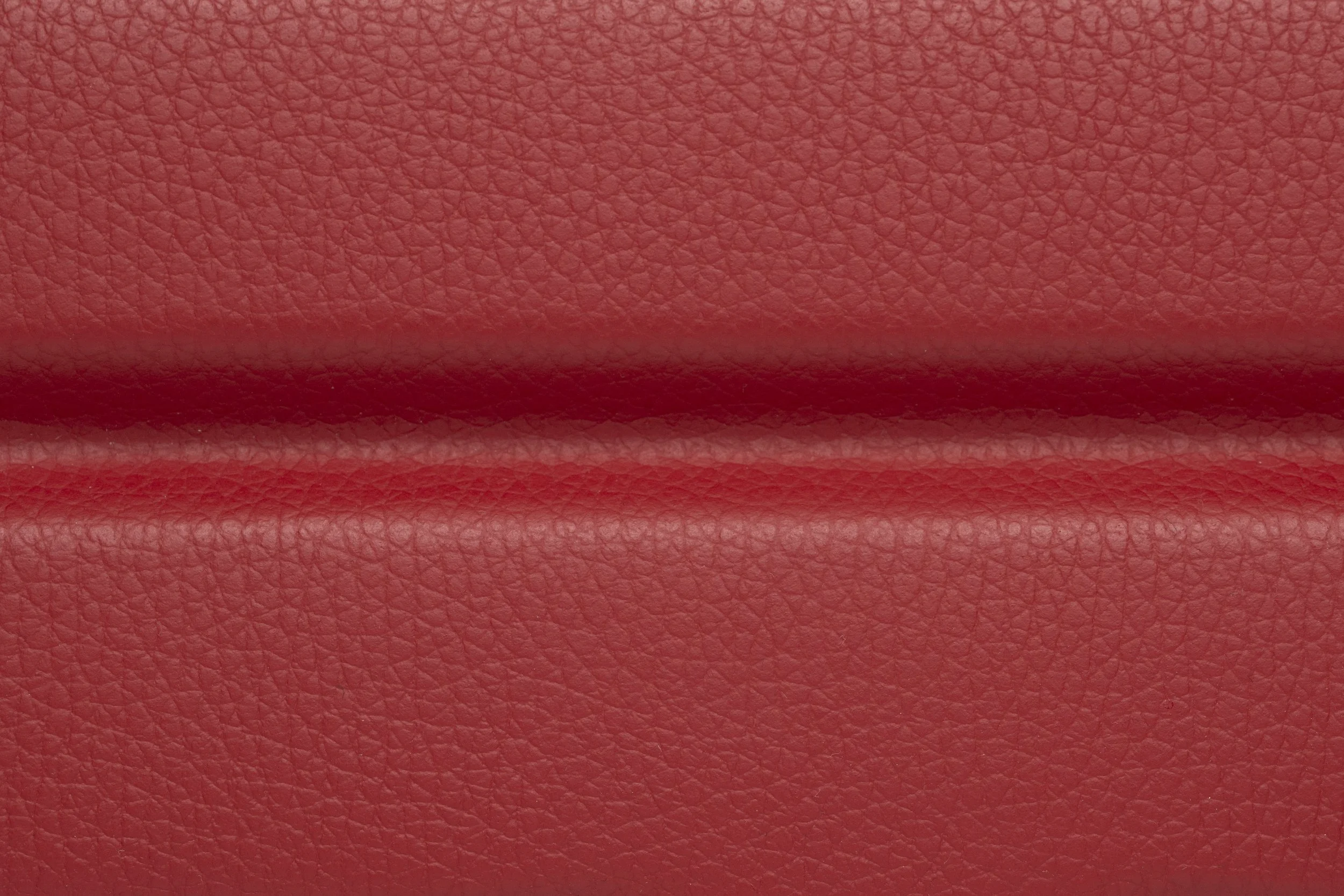 ET4009XLR_Red_material_close-up.jpg