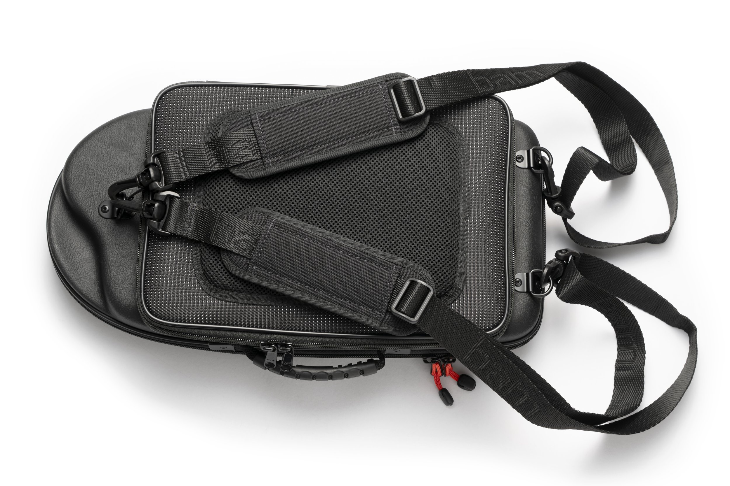 Softpack_4010S_back_closed_with_backpack_system.jpg