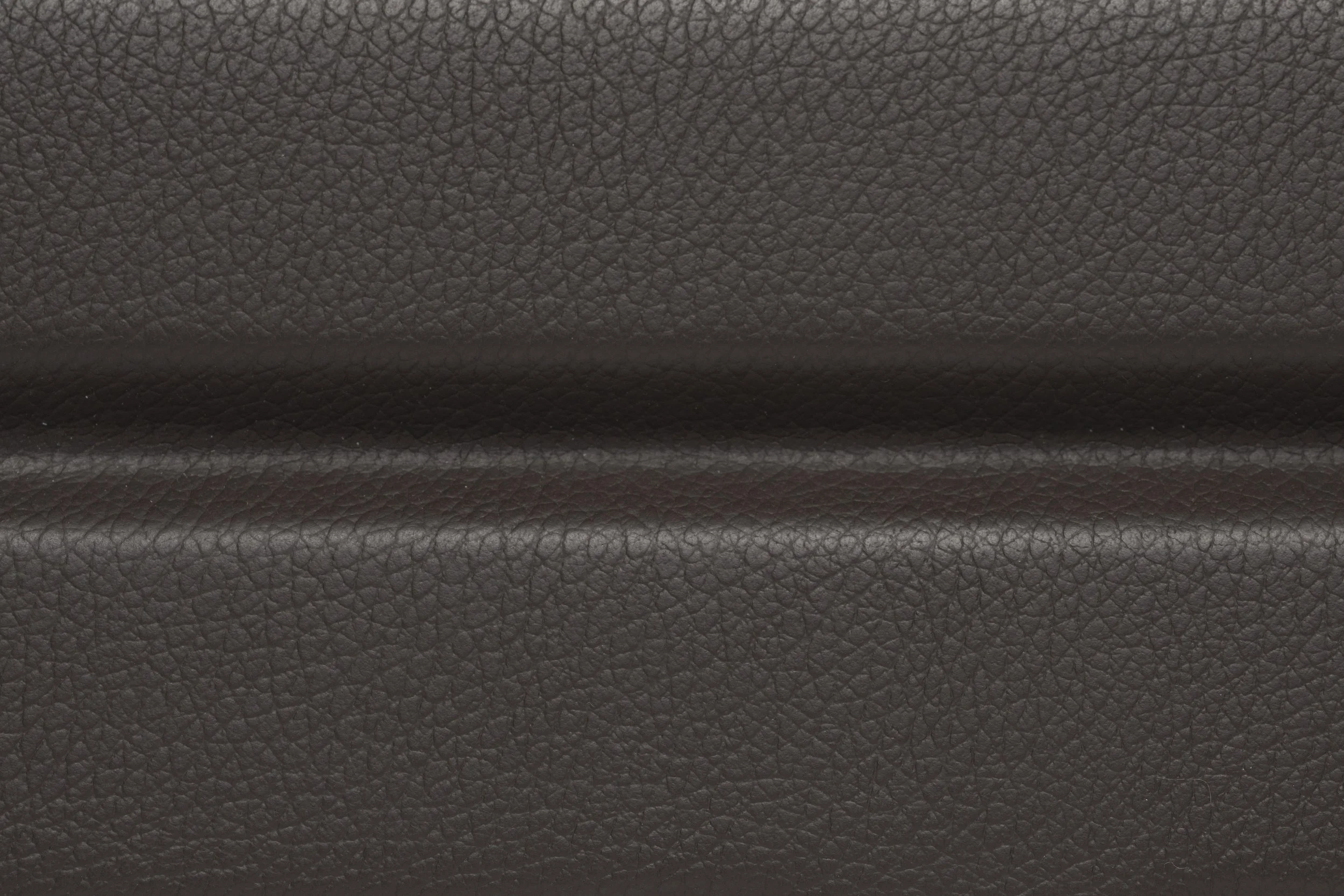ET4009XLC_Chocolate_material_close-up.jpg