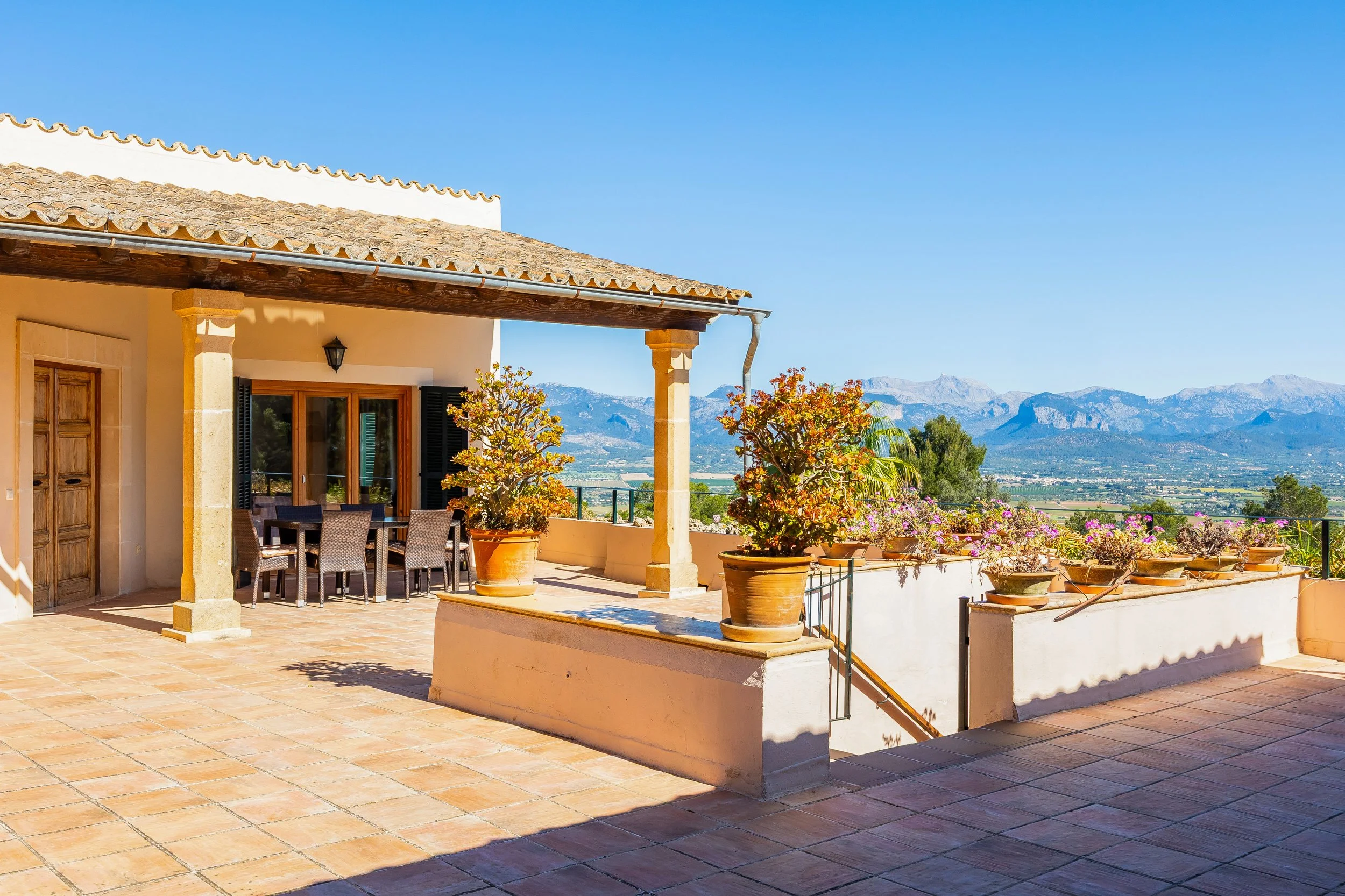 Traditional Mallorcan finca with pool and mountain views in Serra de Tramuntana