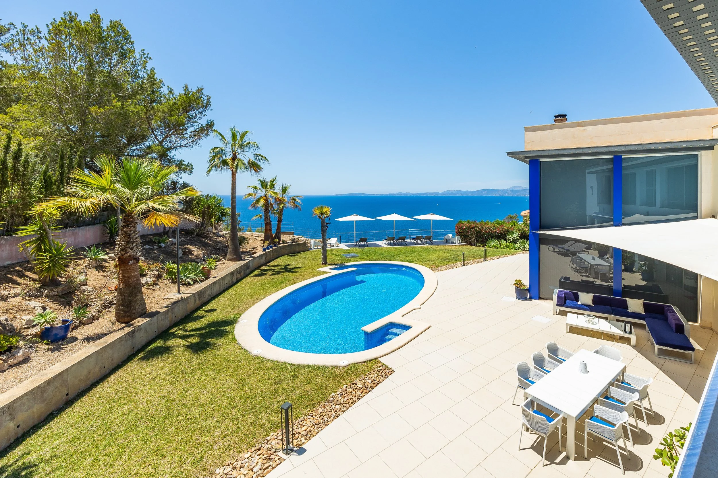 Coastal villa exterior real estate photography in Mallorca with sea views