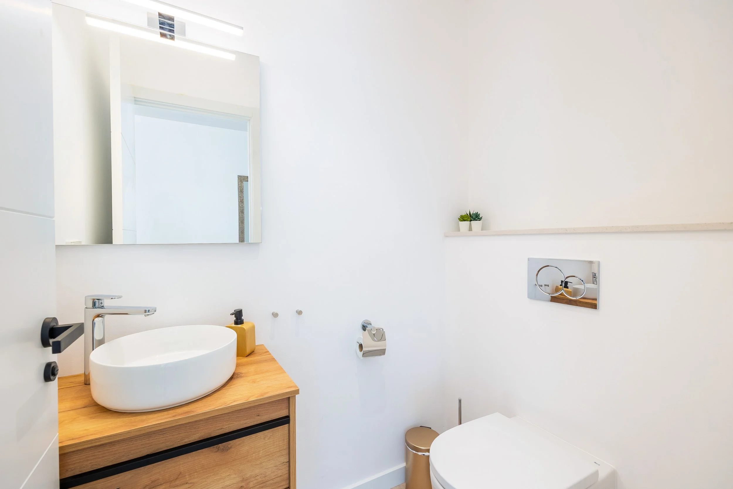 Can Gomez Mallorca renovated countryside interior with natural light and modern rustic style real estate photography